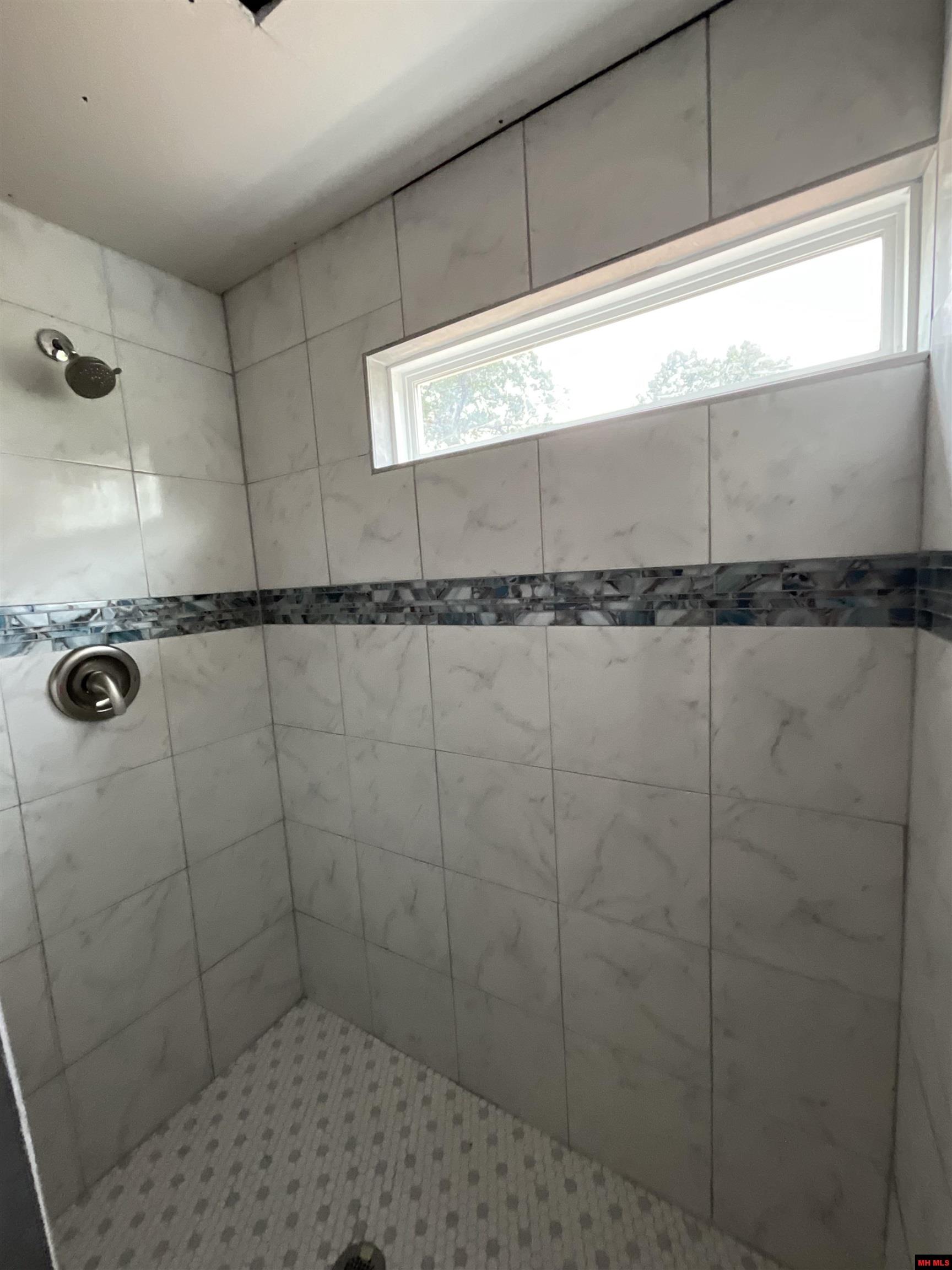 320624000000001 Hwy 137