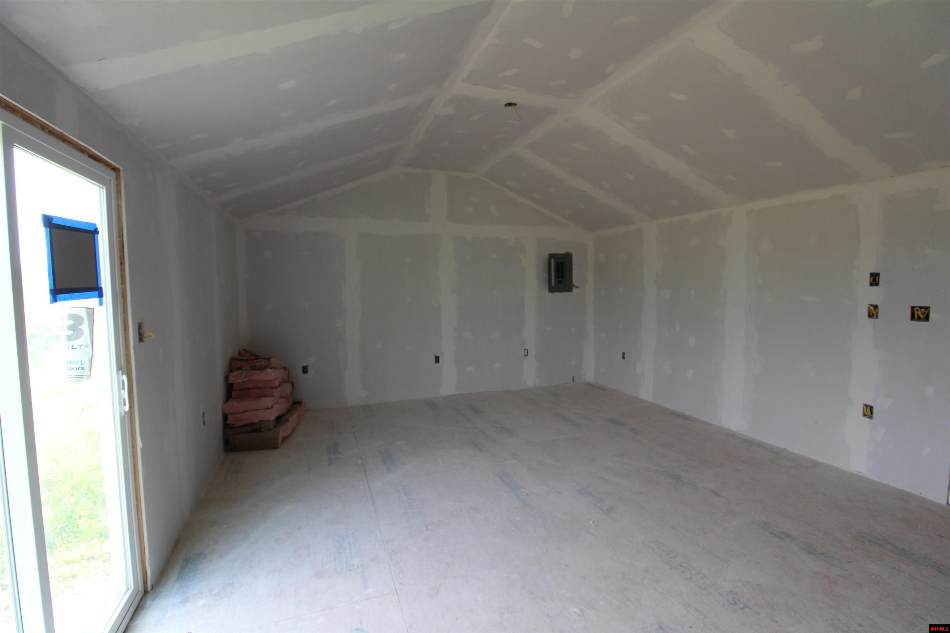 320624000000001 Hwy 137