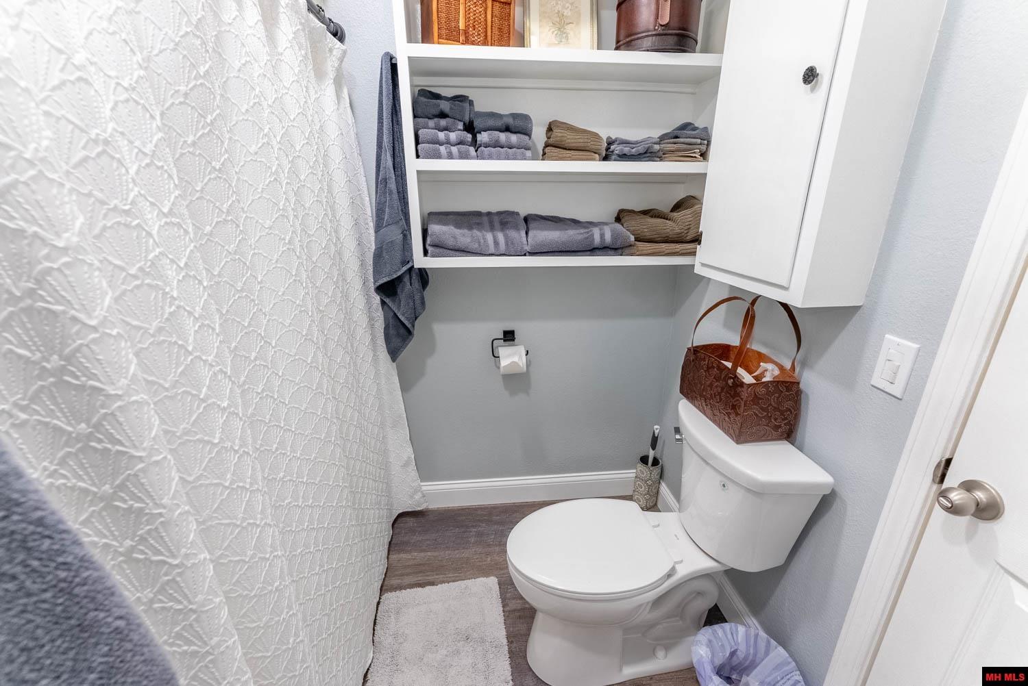 2325 FOUT ROAD Gamaliel, AR