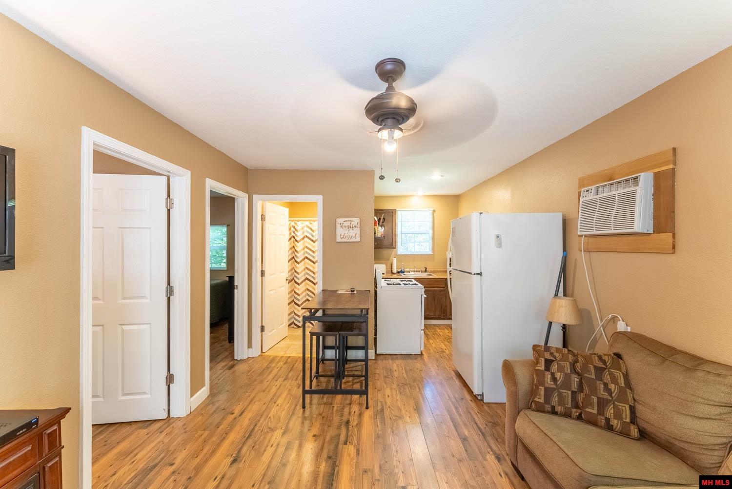 2325 FOUT ROAD Gamaliel, AR