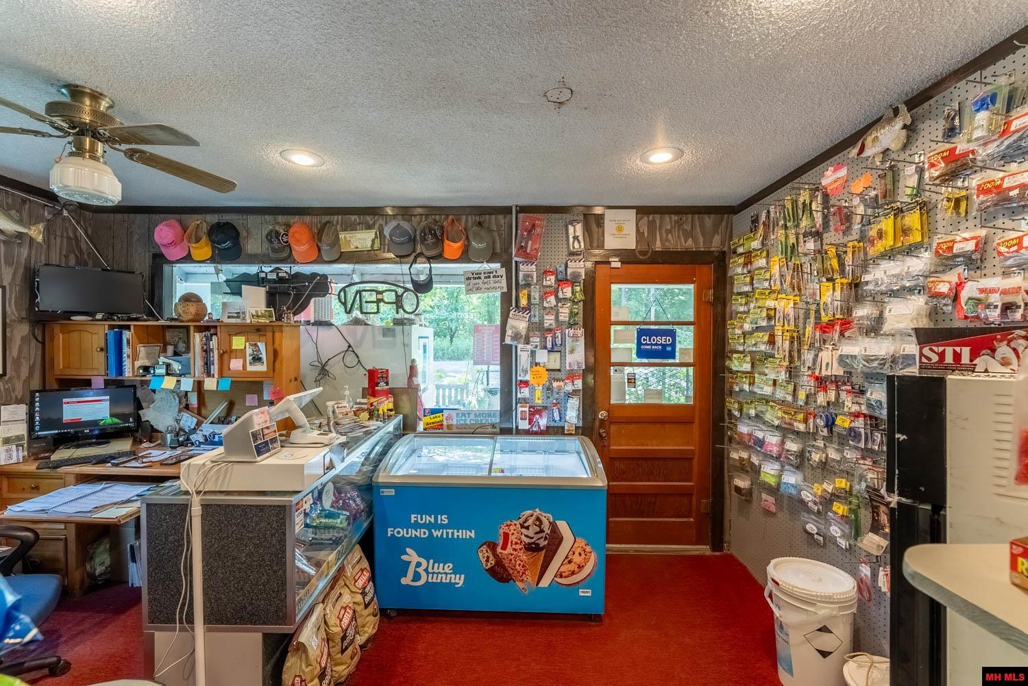 2325 FOUT ROAD Gamaliel, AR