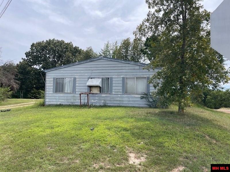 5151 HWY 62 EAST Mountain Home, AR