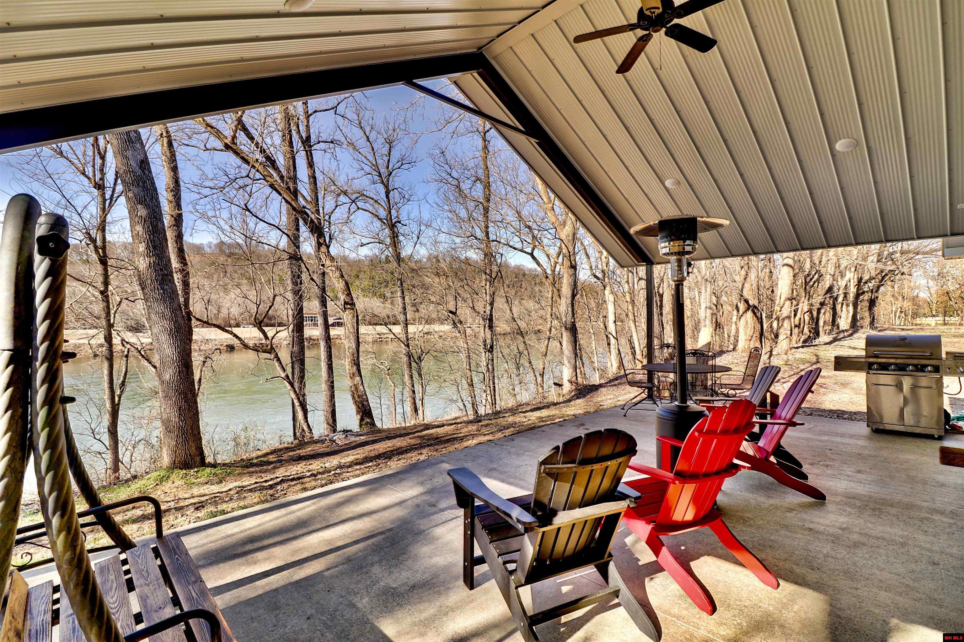 2891 SHIPPS DRIVE Norfork, AR