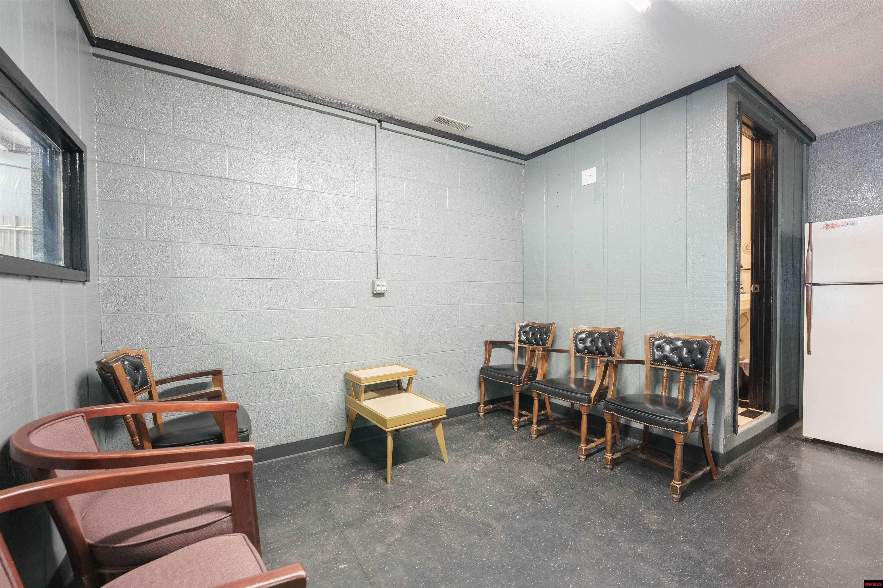 108 S BAKER STREET Mountain Home, AR