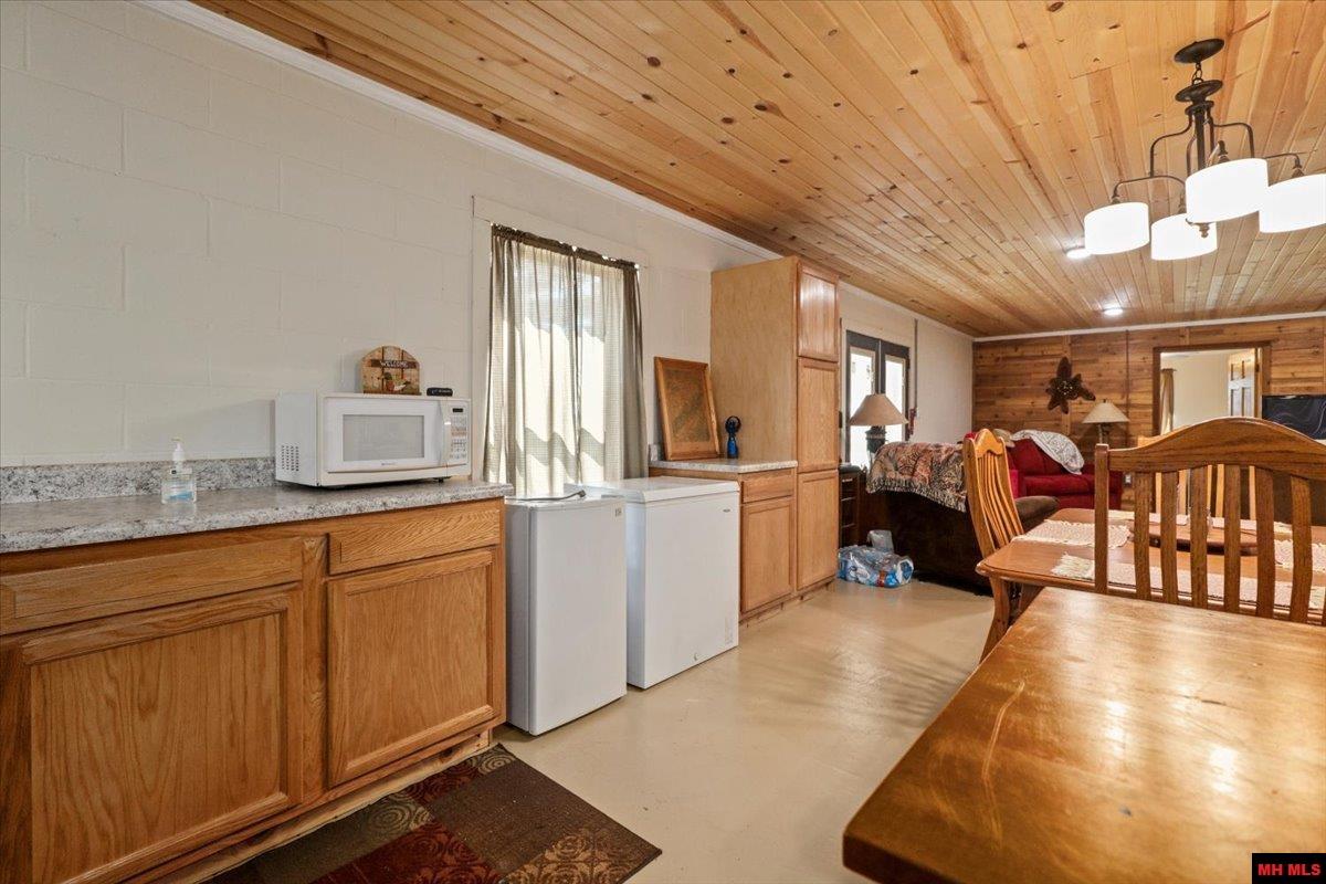 158 Clay 125 Rd Mc 125