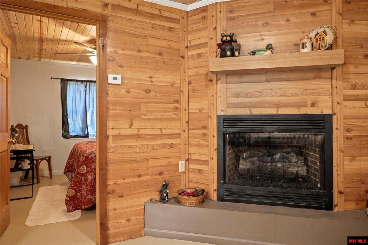 158 Clay 125 Rd Mc 125