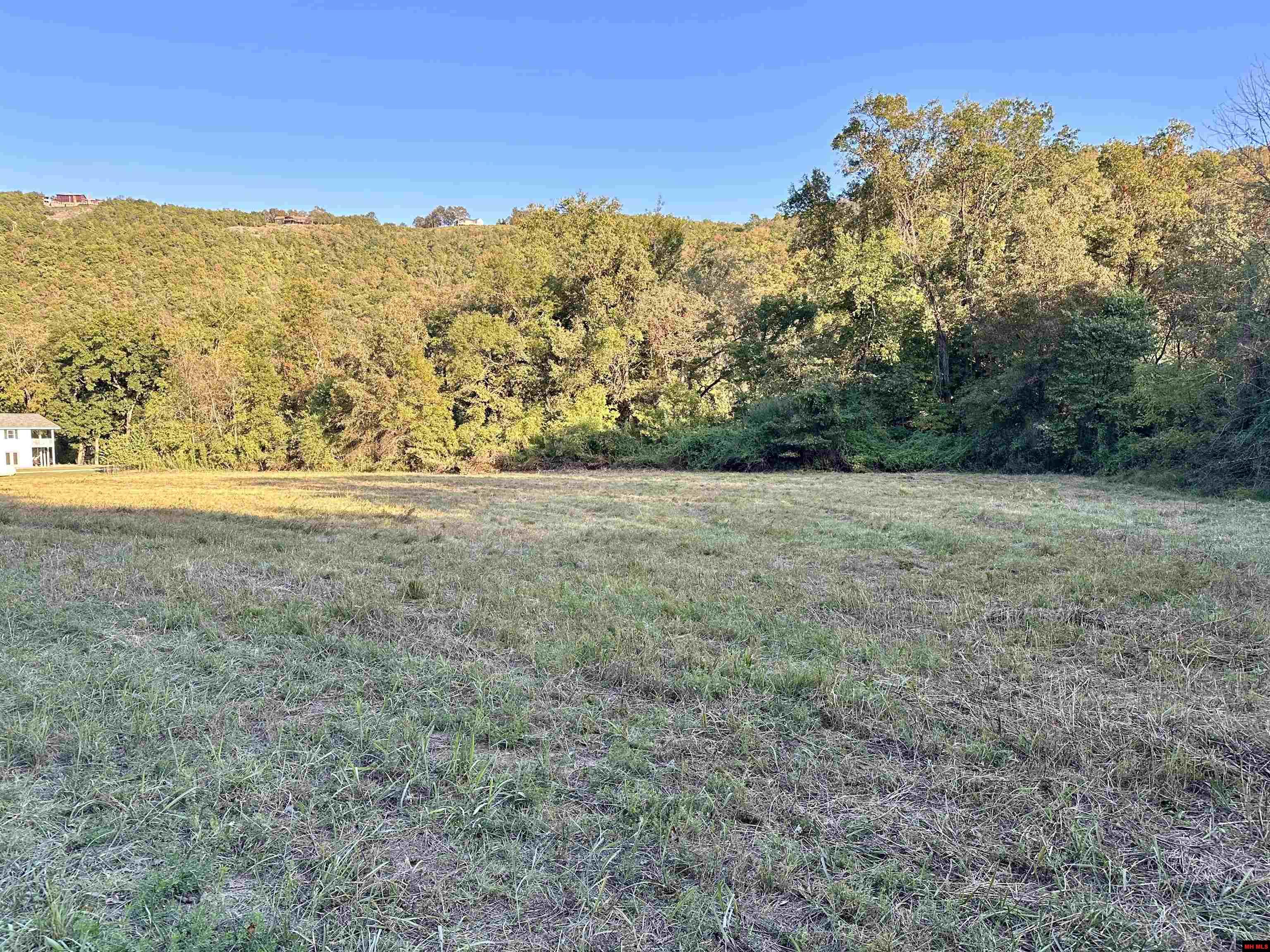 Lot 8 Riverside Drive