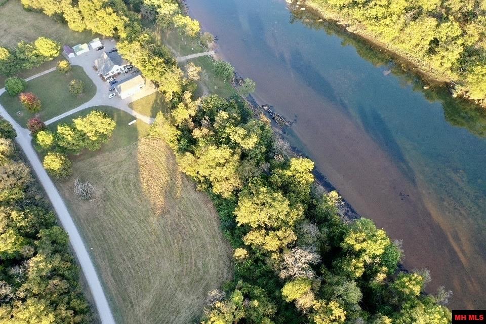 Lot 7 Riverside Drive