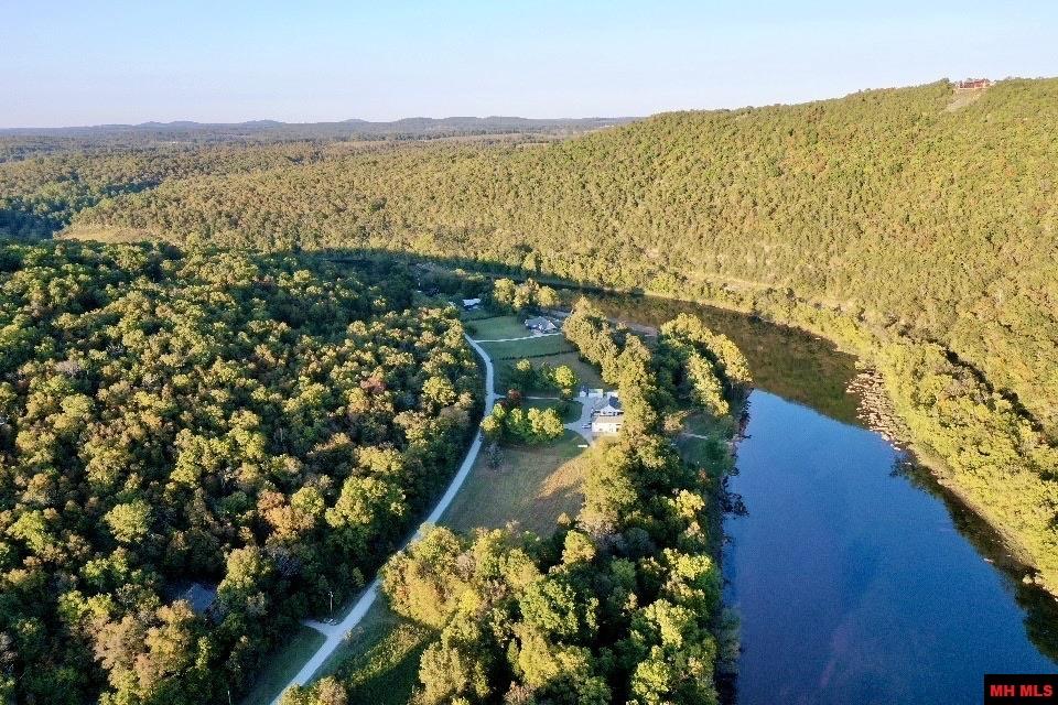 Lot 7 Riverside Drive