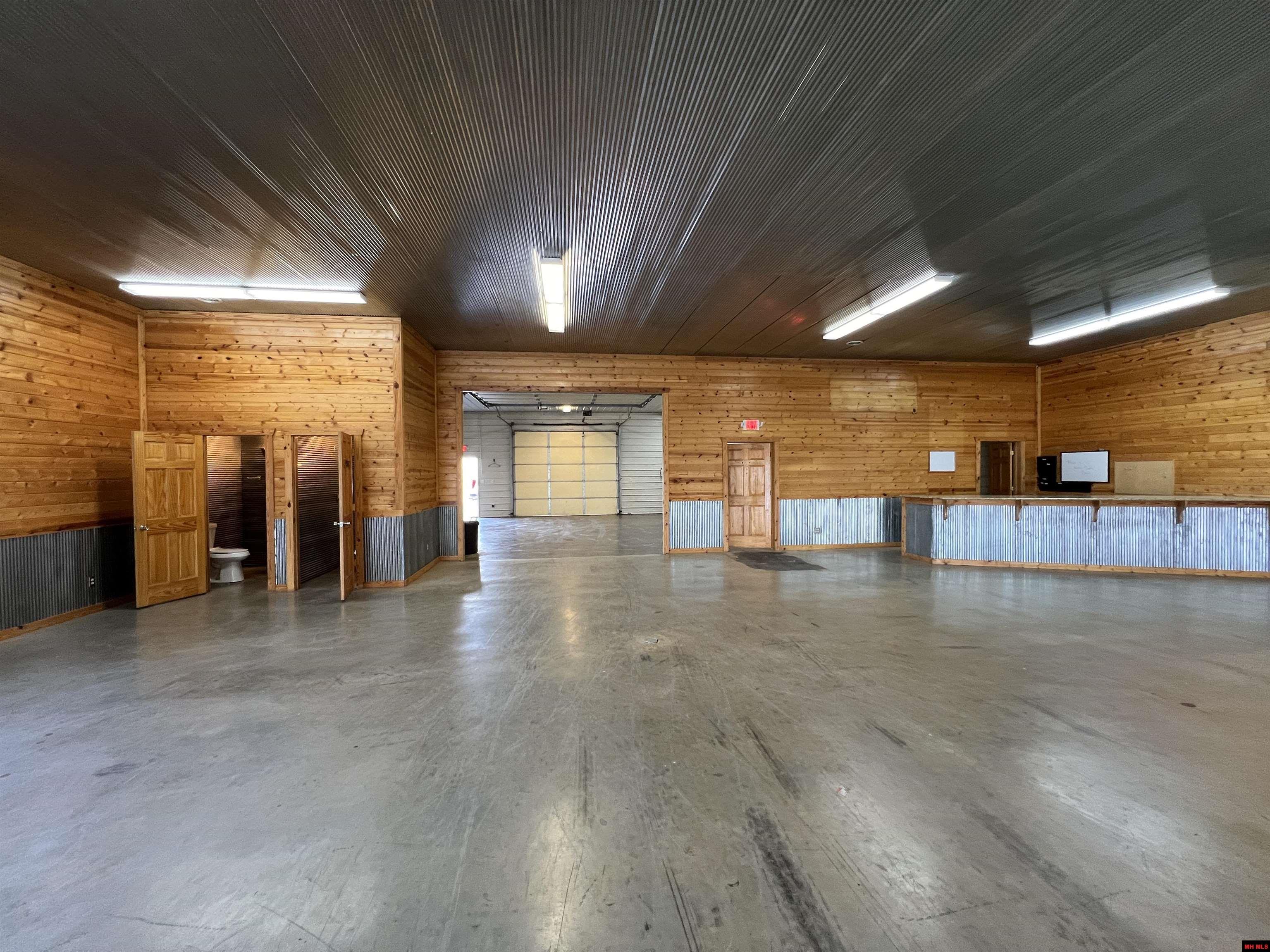 73 CR 842 Henderson, AR