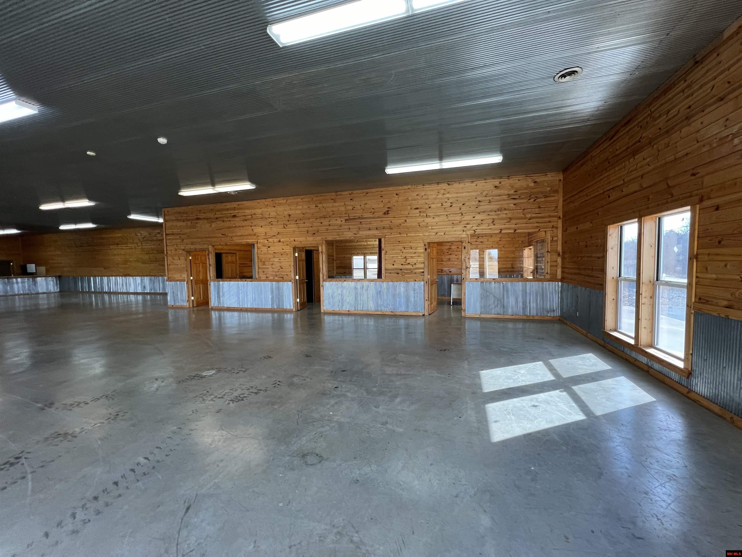 73 CR 842 Henderson, AR