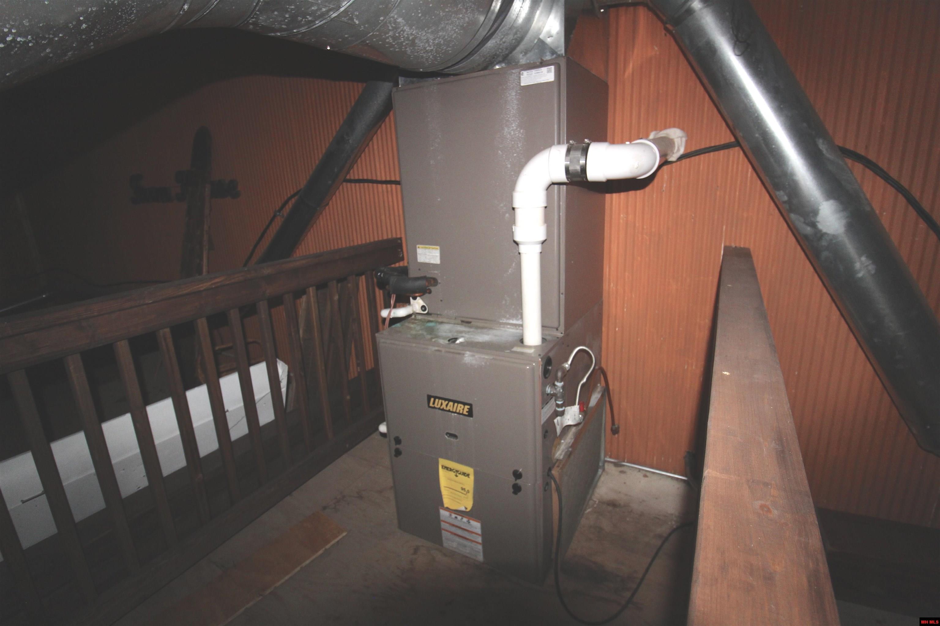 3768 Private Road 1271