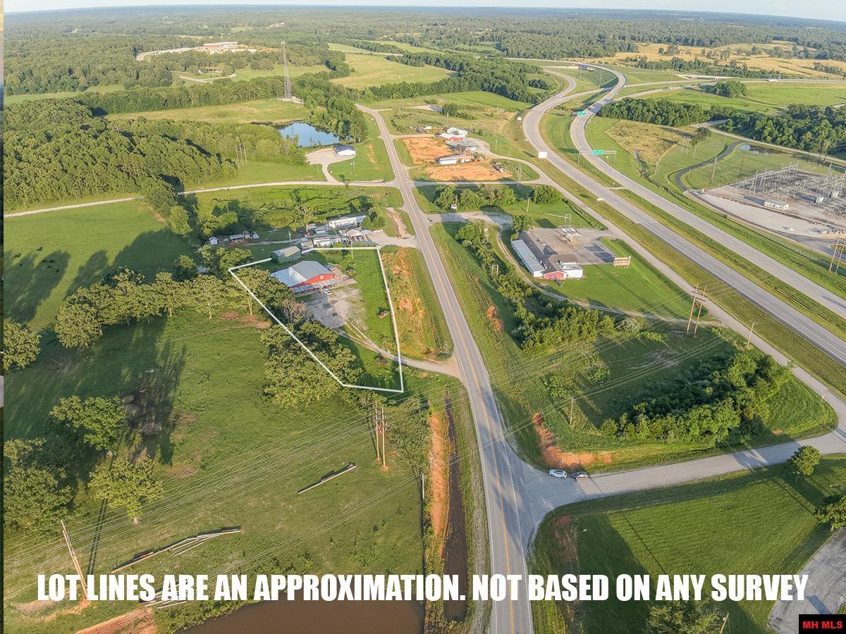 3768 Private Road 1271