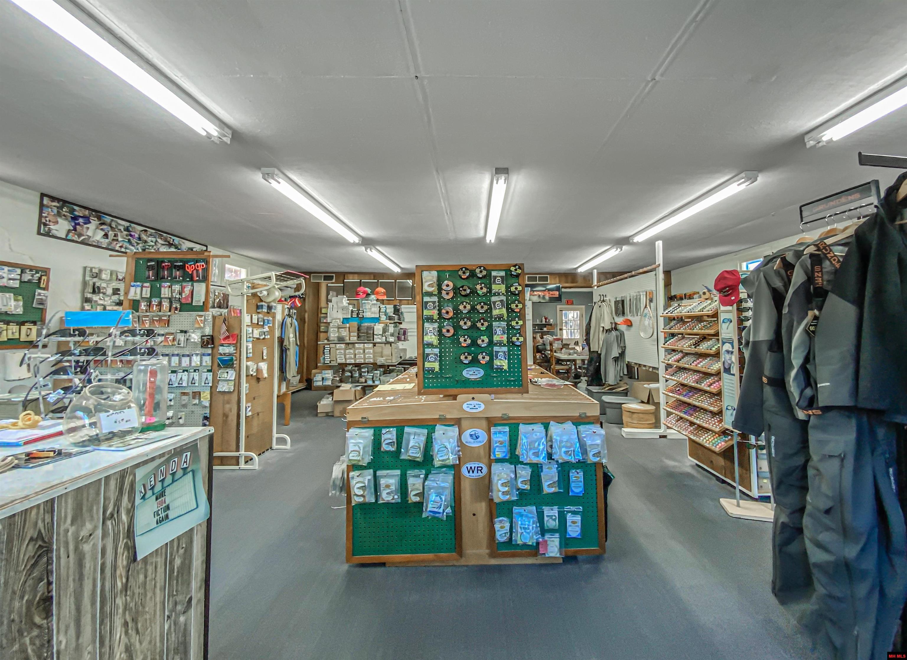 627 CENTRAL BOULEVARD Bull Shoals, AR