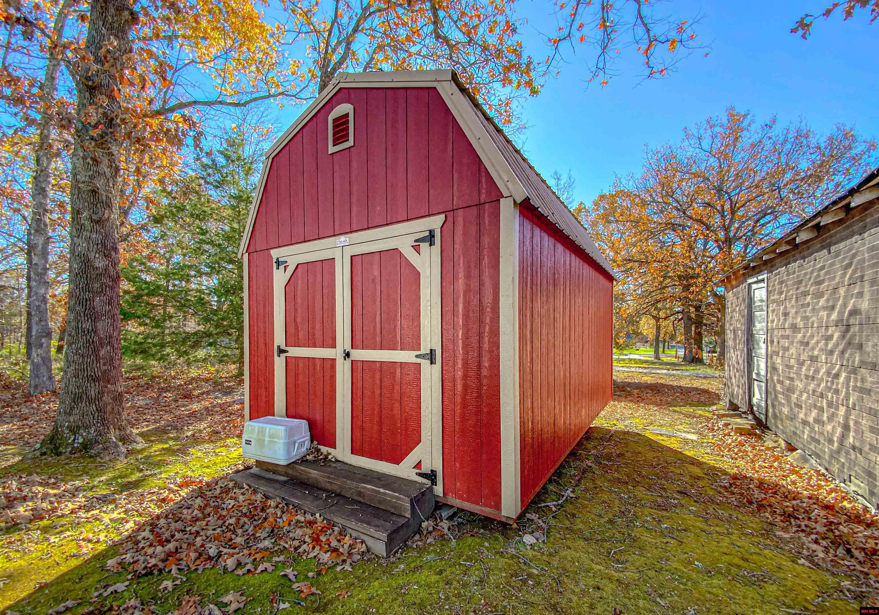 627 CENTRAL BOULEVARD Bull Shoals, AR