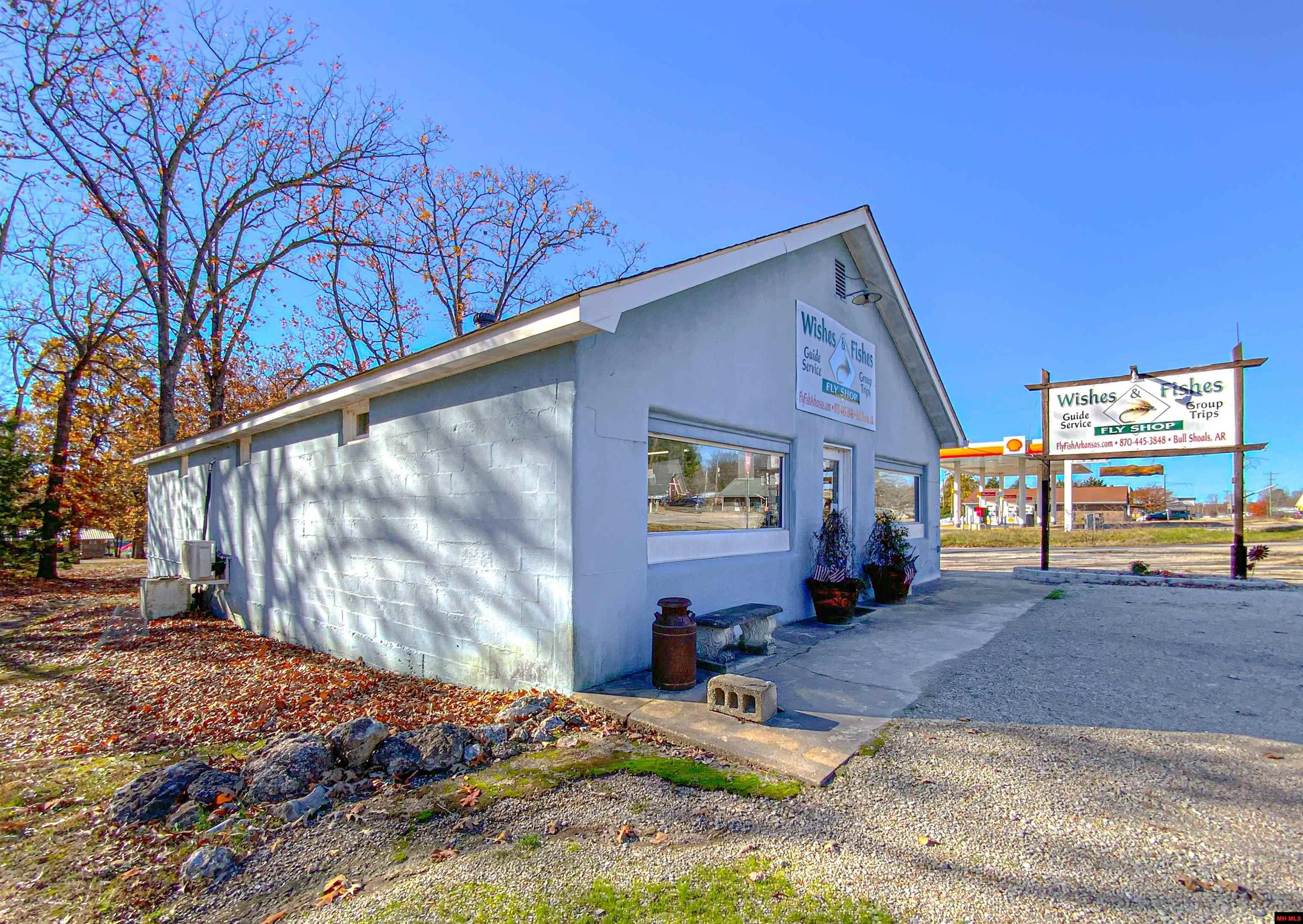 627 CENTRAL BOULEVARD Bull Shoals, AR