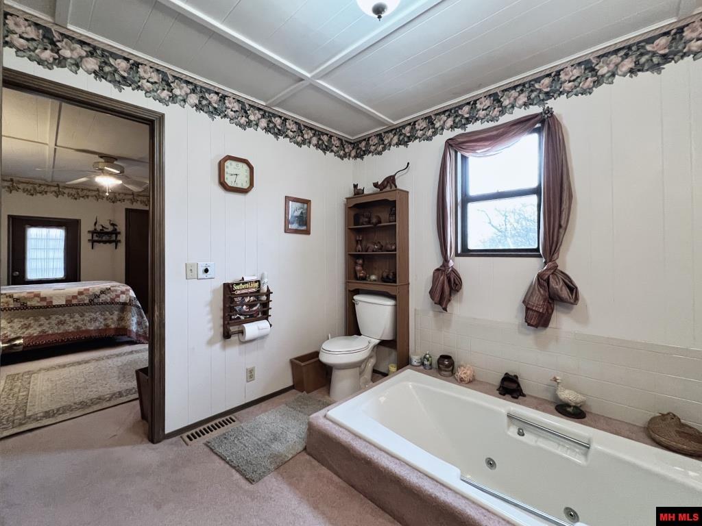 37 Private Road 1438