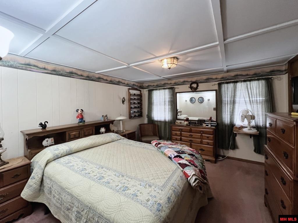 37 Private Road 1438