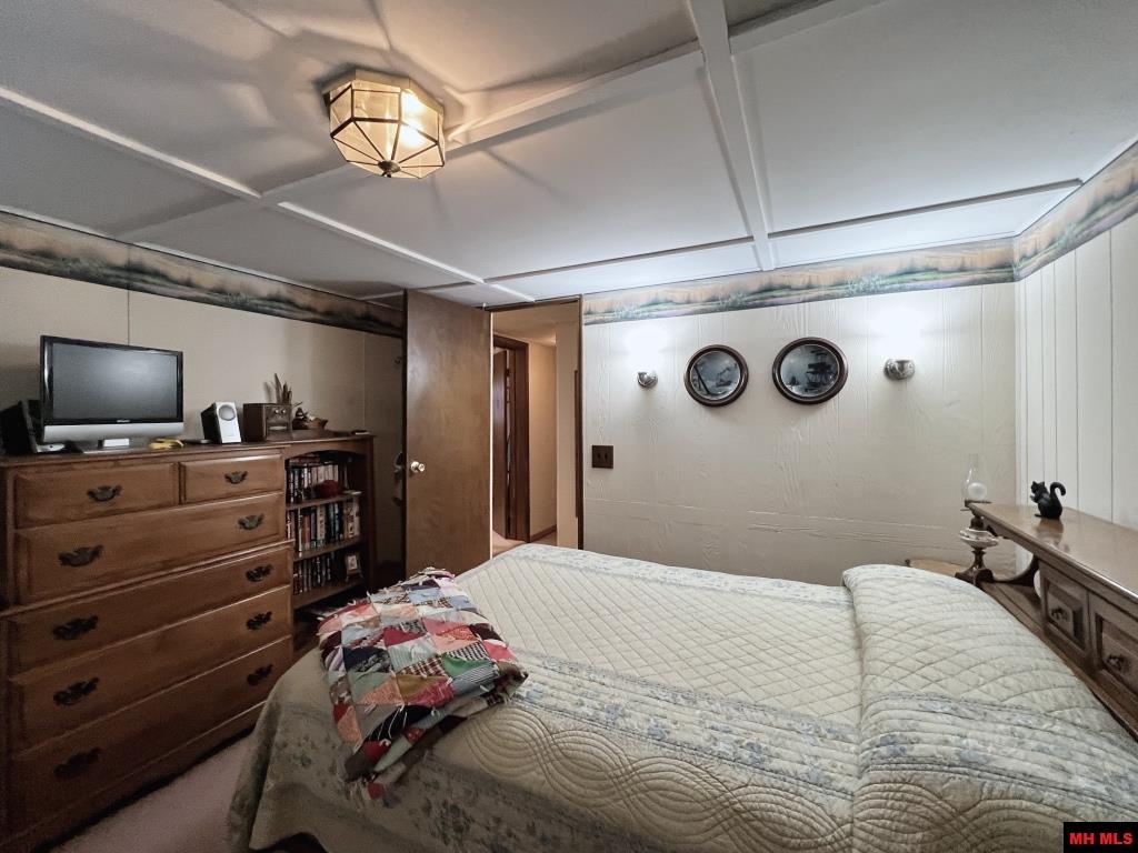 37 Private Road 1438