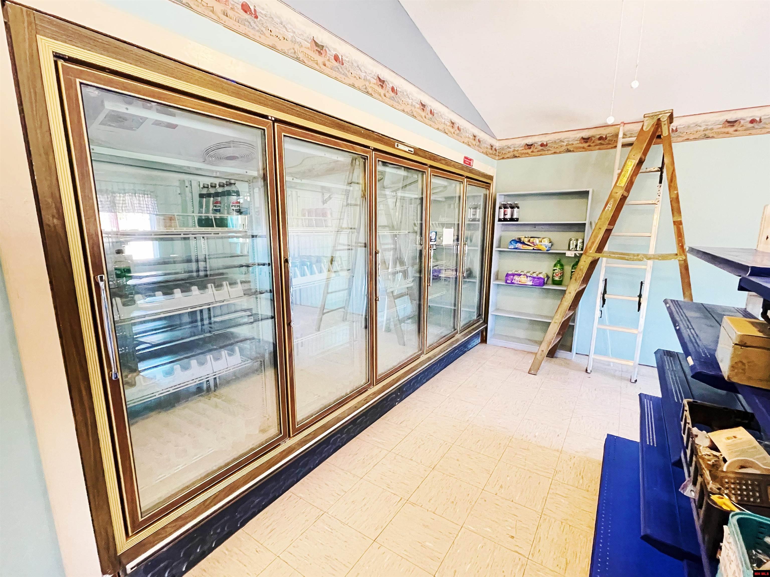 7755 Push Mountain Road