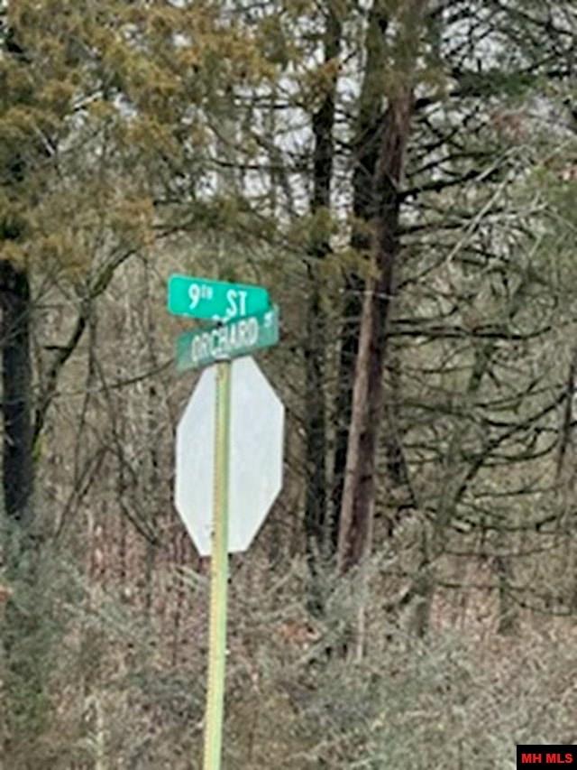 770 05121 000 Hwy 62/412 East