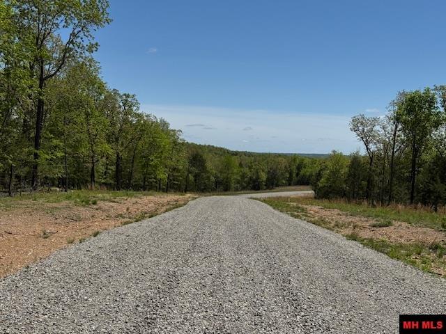 Tract 8 Hwy 201 North