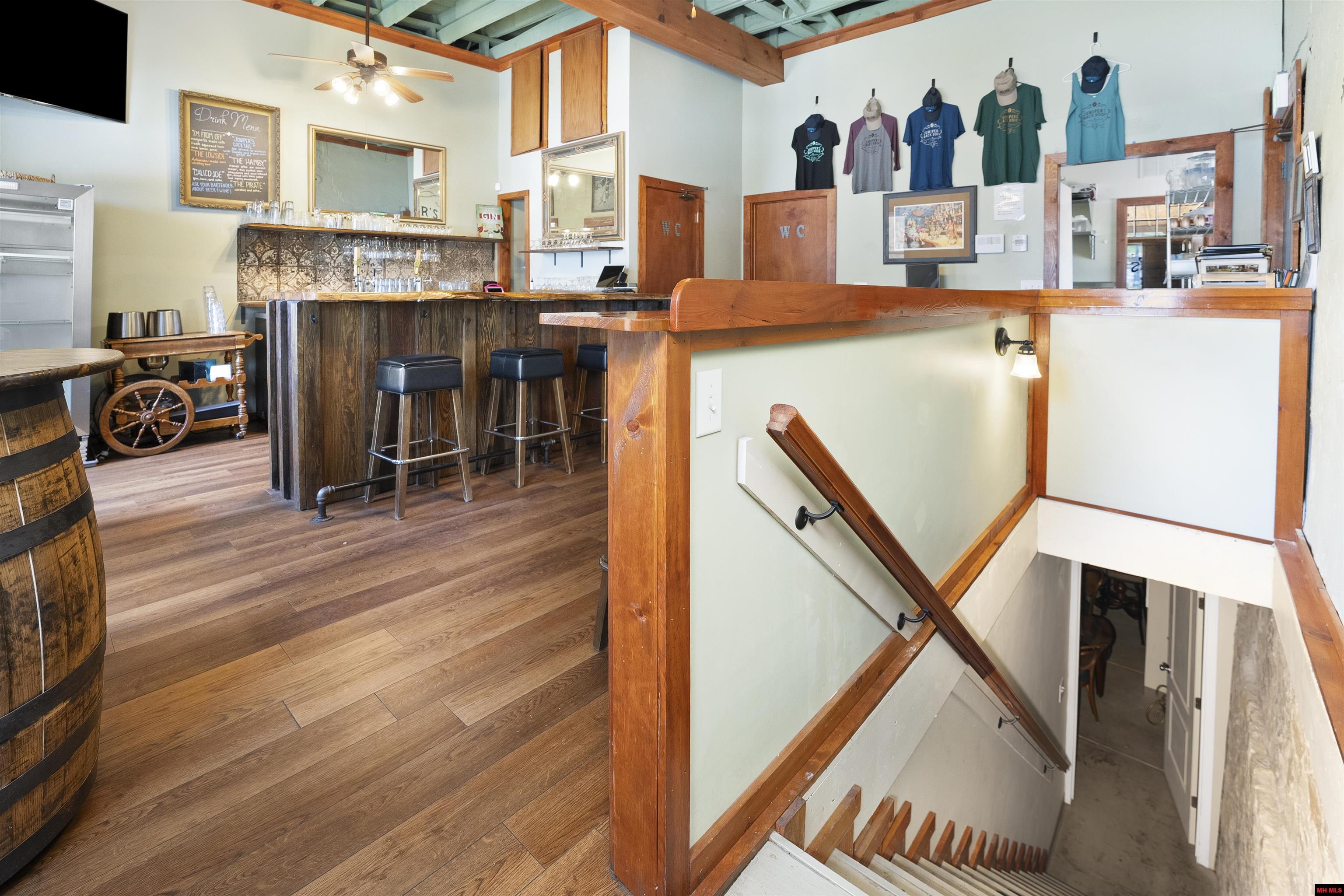 131 MAIN STREET Calico Rock, AR