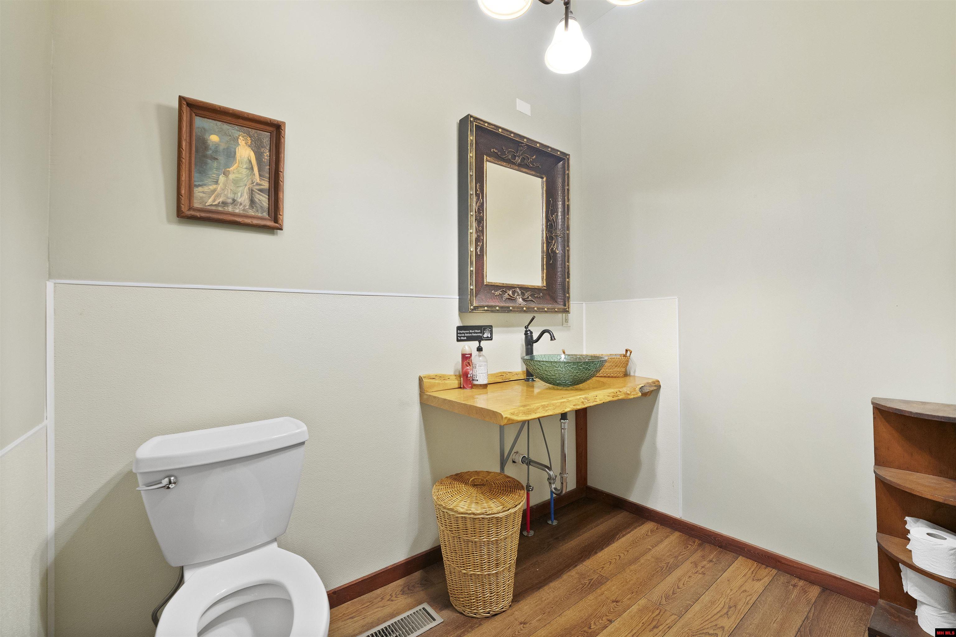 131 MAIN STREET Calico Rock, AR