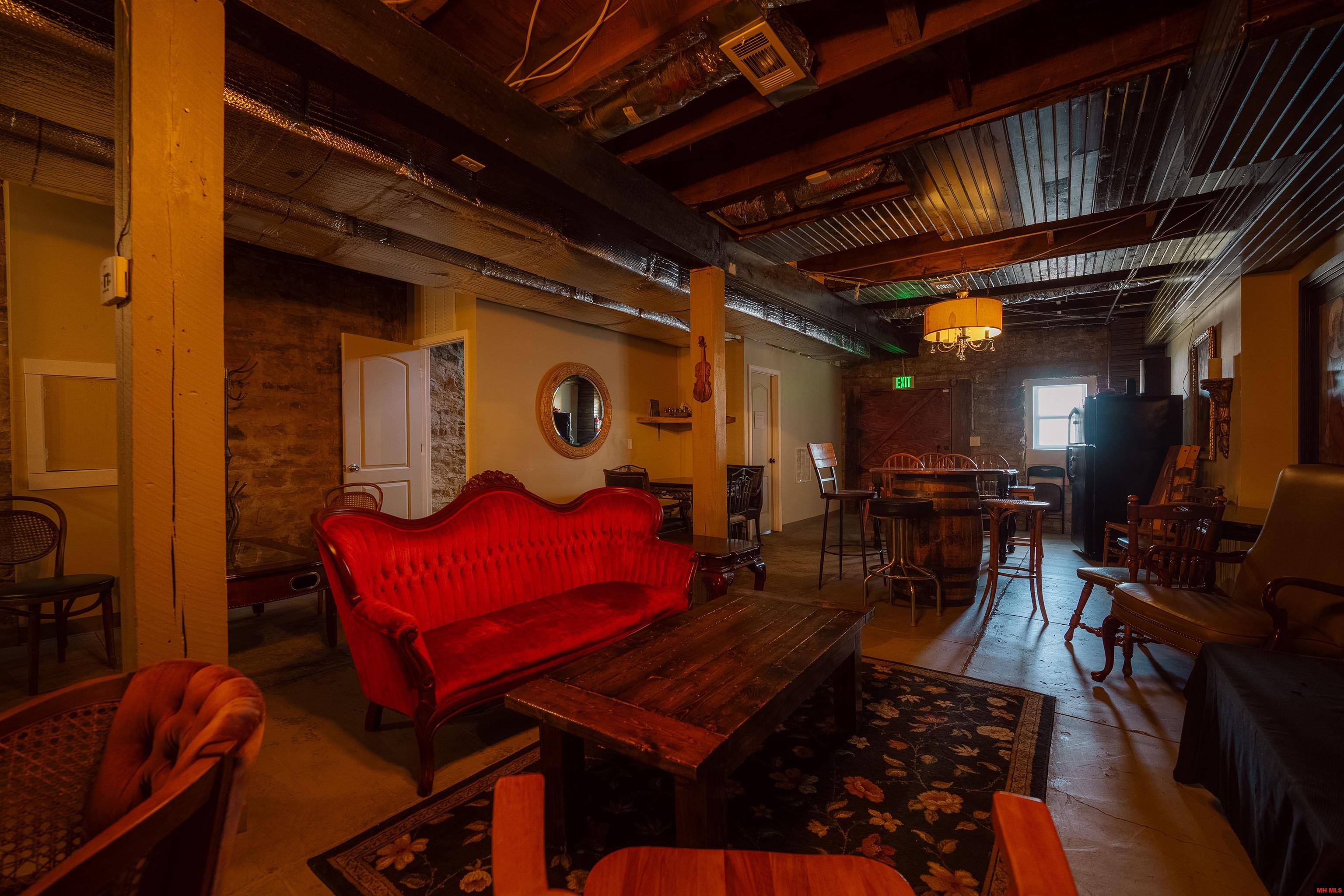 131 MAIN STREET Calico Rock, AR