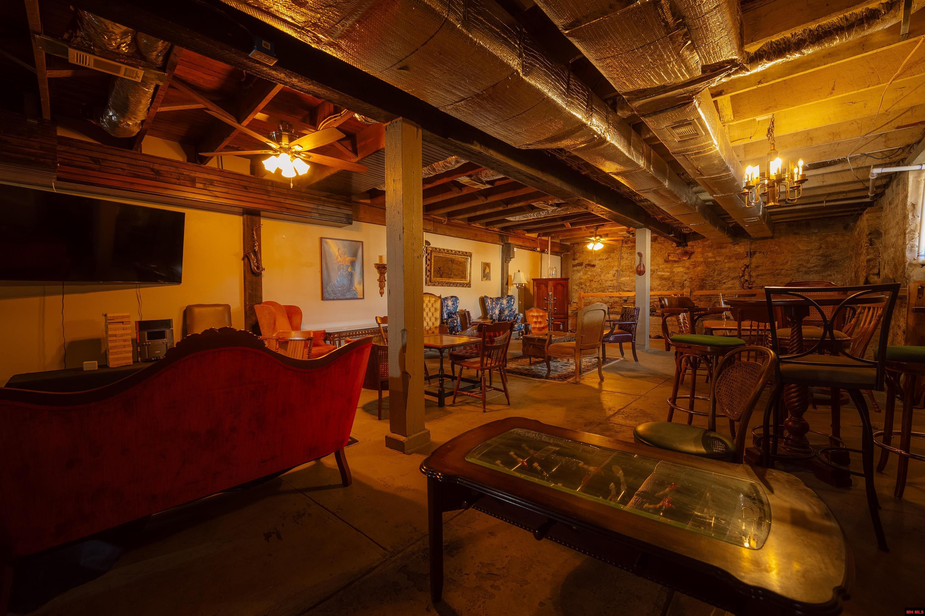 131 MAIN STREET Calico Rock, AR