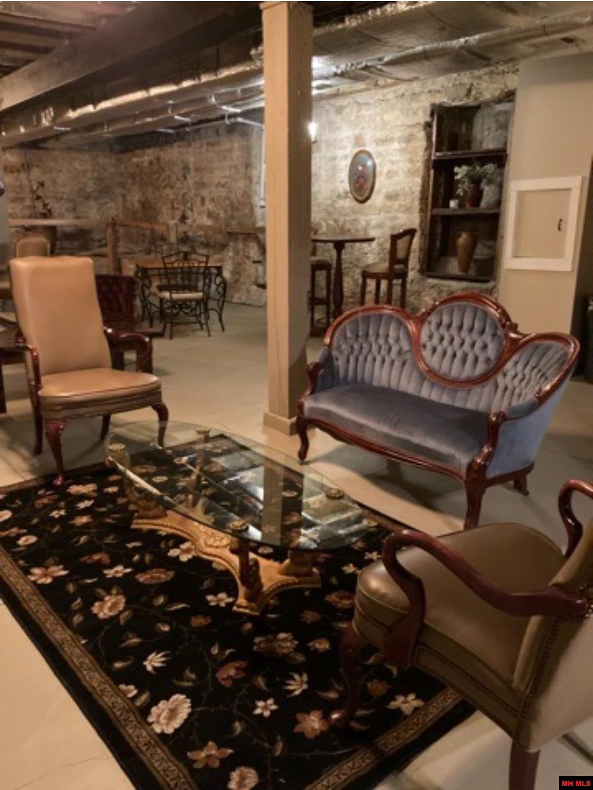 131 MAIN STREET Calico Rock, AR