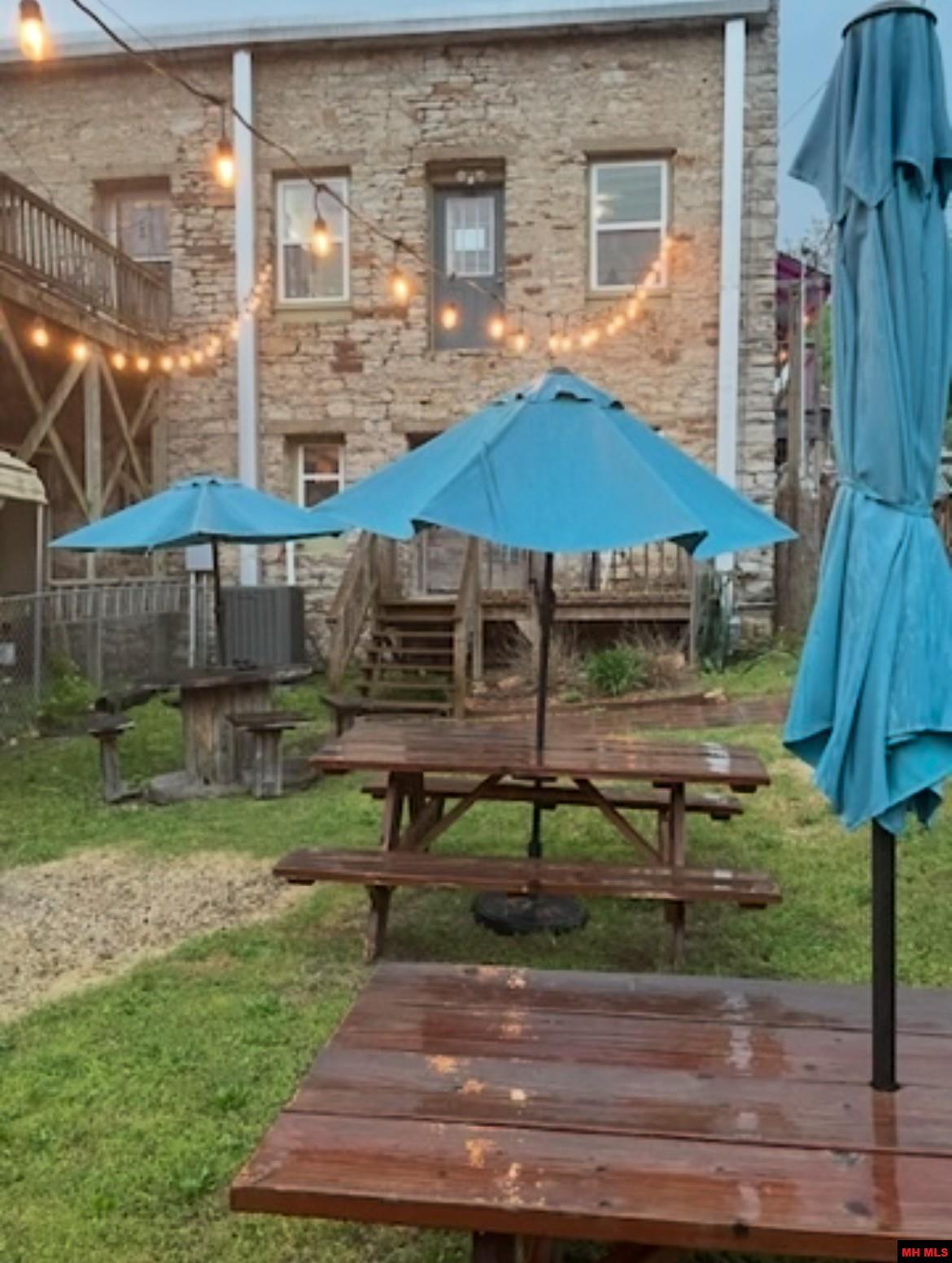 131 MAIN STREET Calico Rock, AR