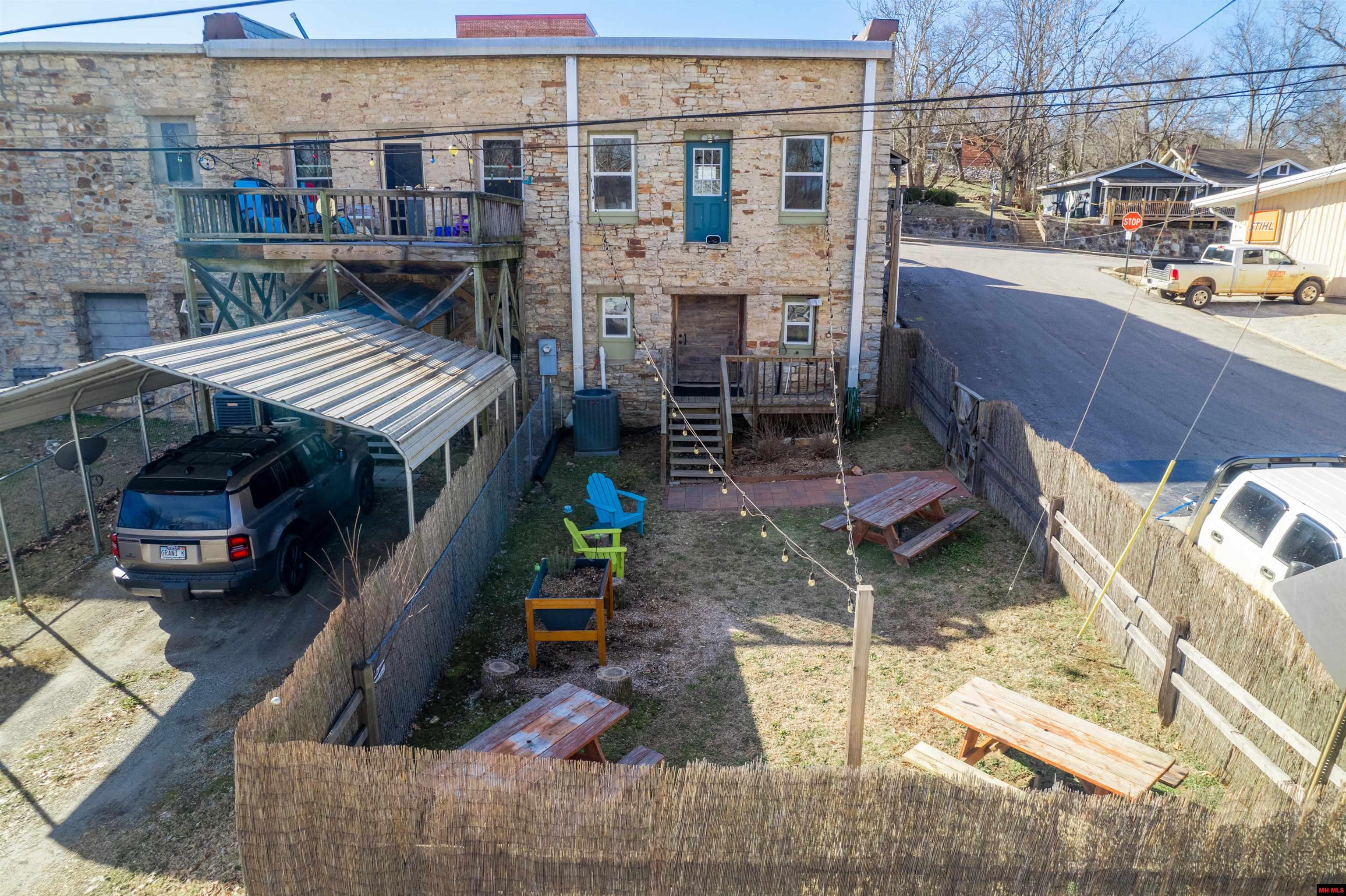 131 MAIN STREET Calico Rock, AR