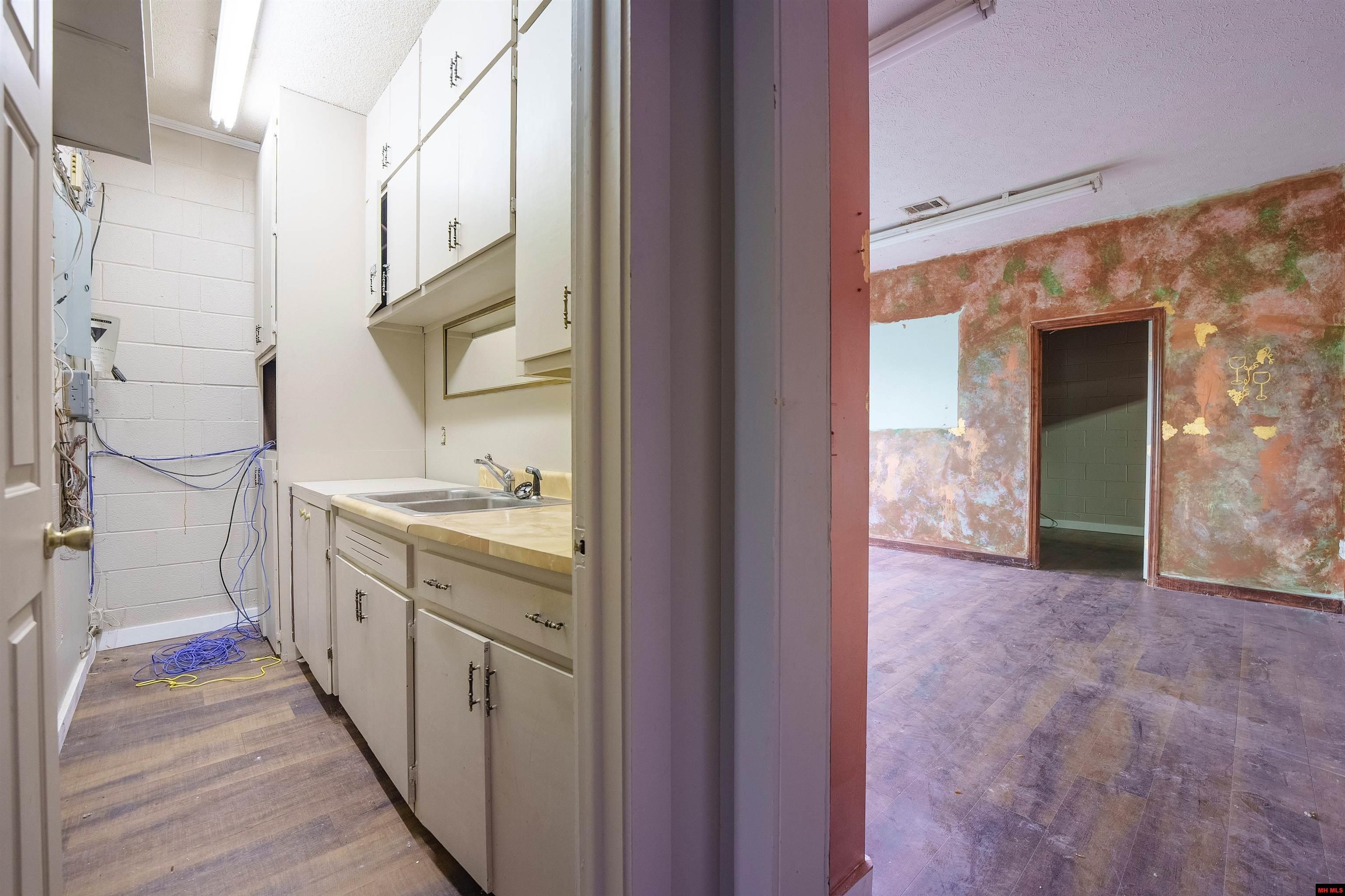 848 HWY 62 EAST Mountain Home, AR