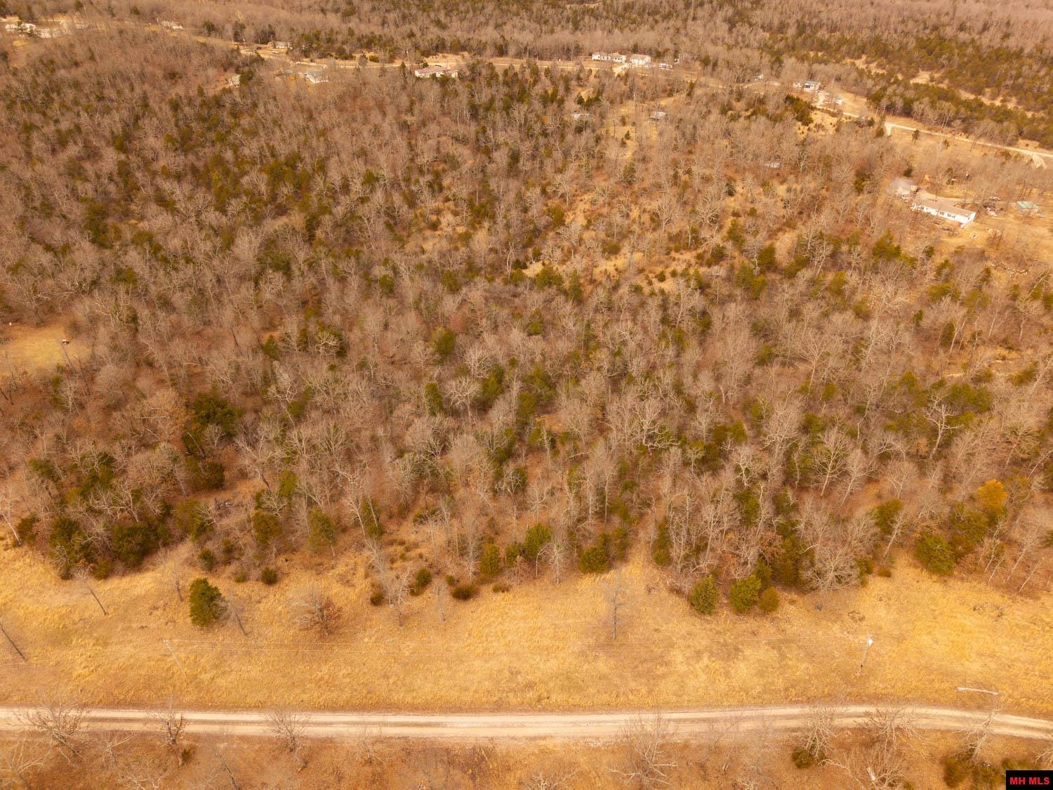 446-29043-000 Oakridge Drive