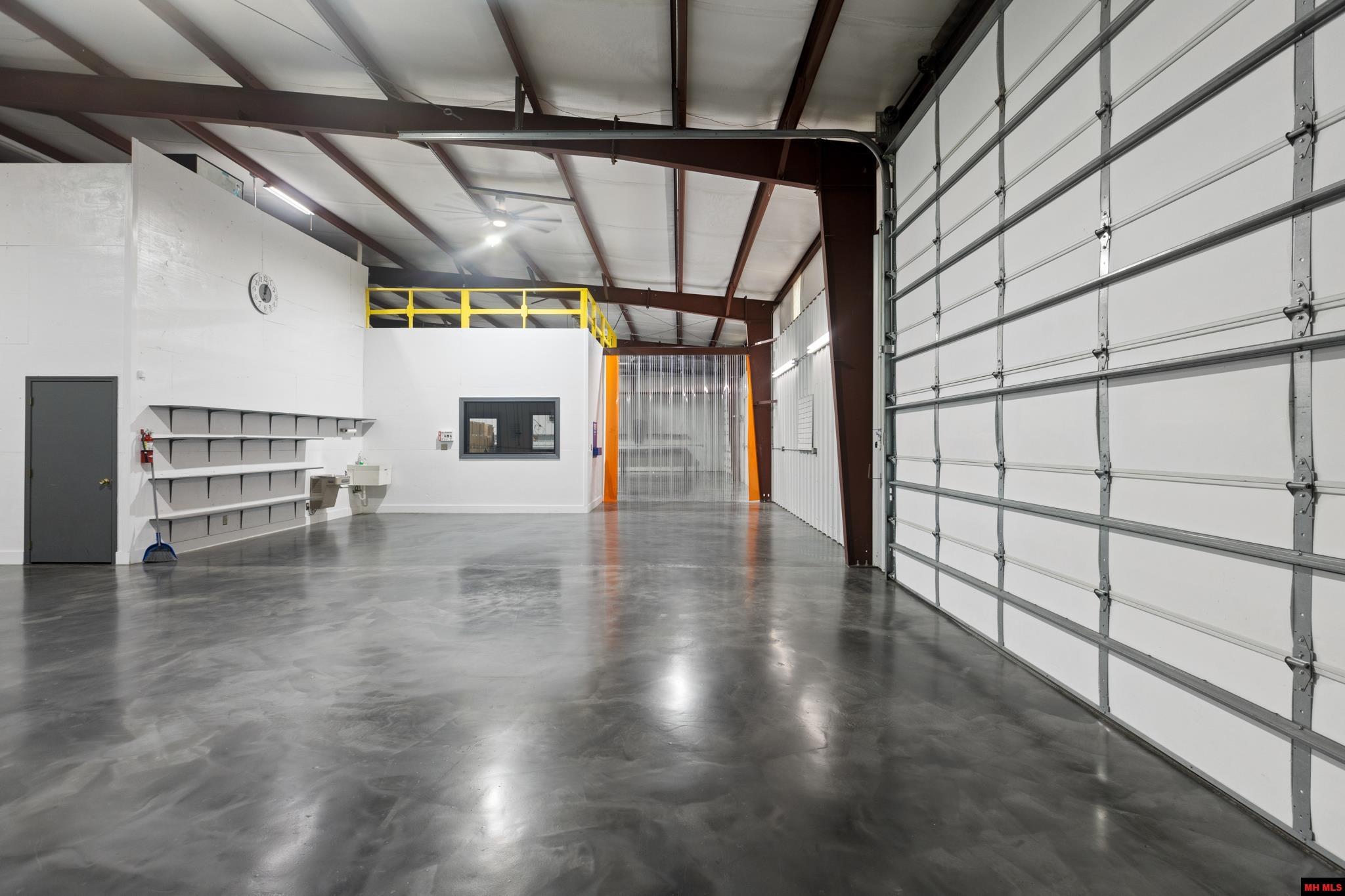 5499 HWY 62 EAST Mountain Home, AR