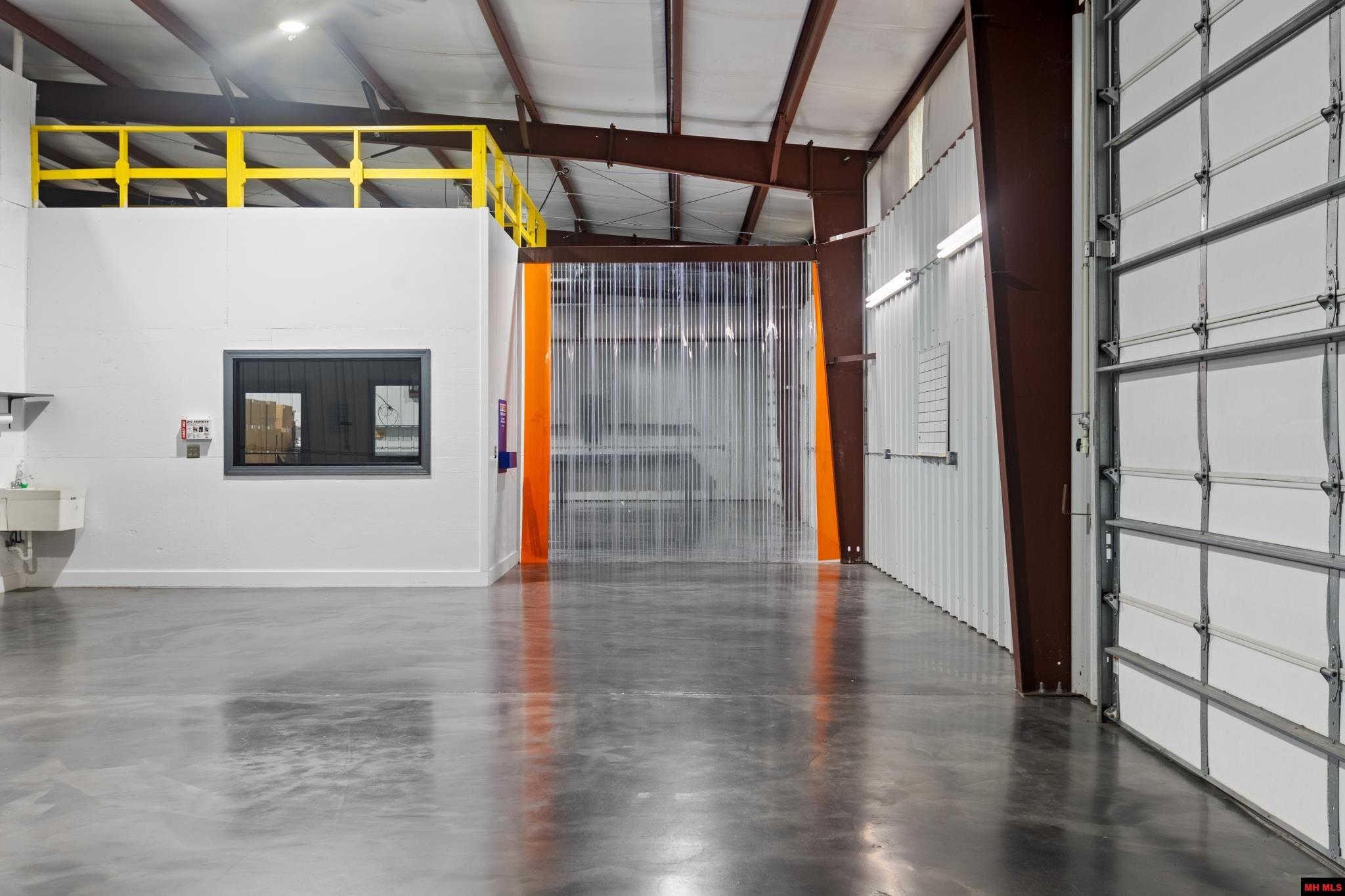 5499 HWY 62 EAST Mountain Home, AR