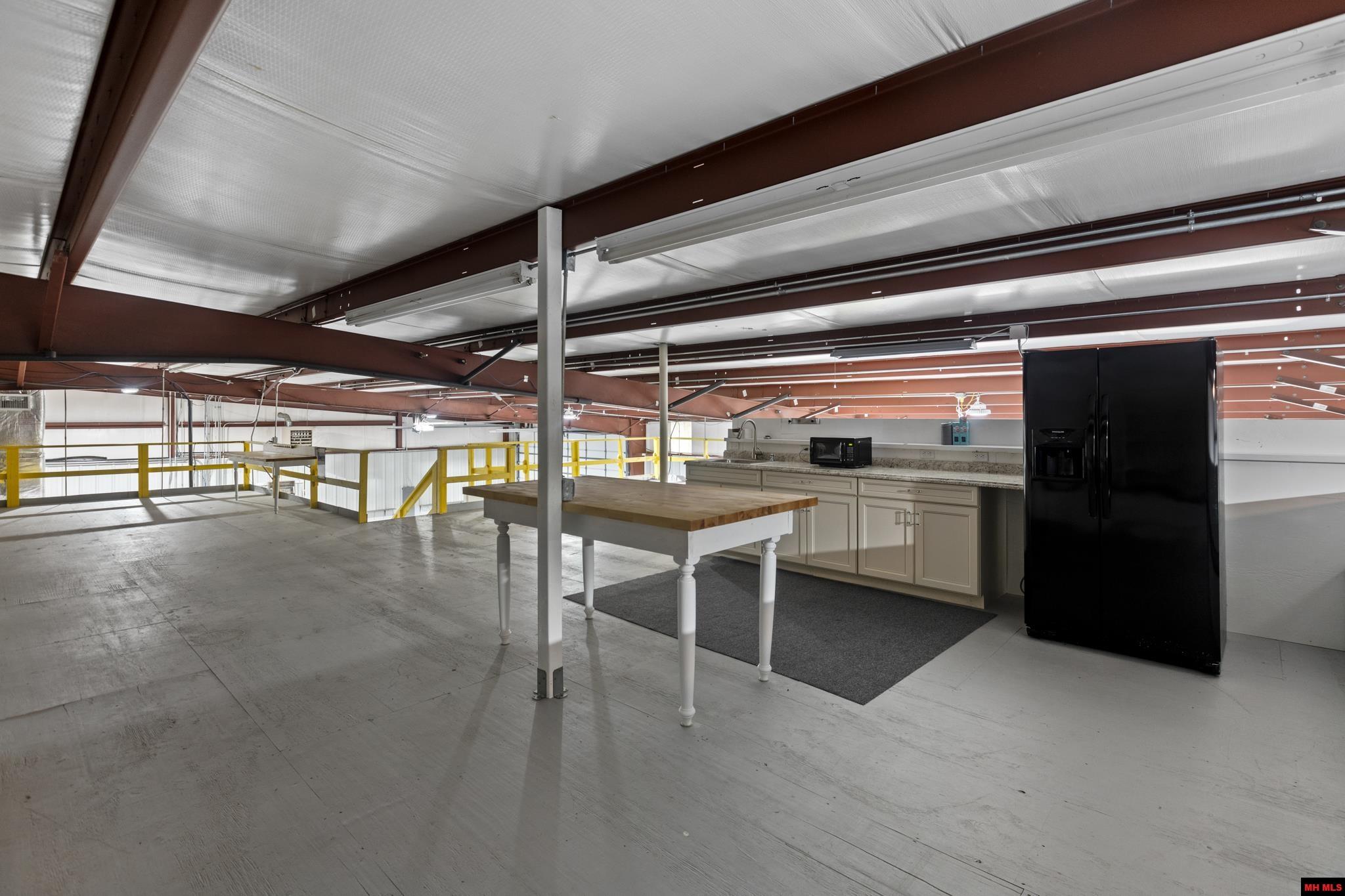 5499 HWY 62 EAST Mountain Home, AR