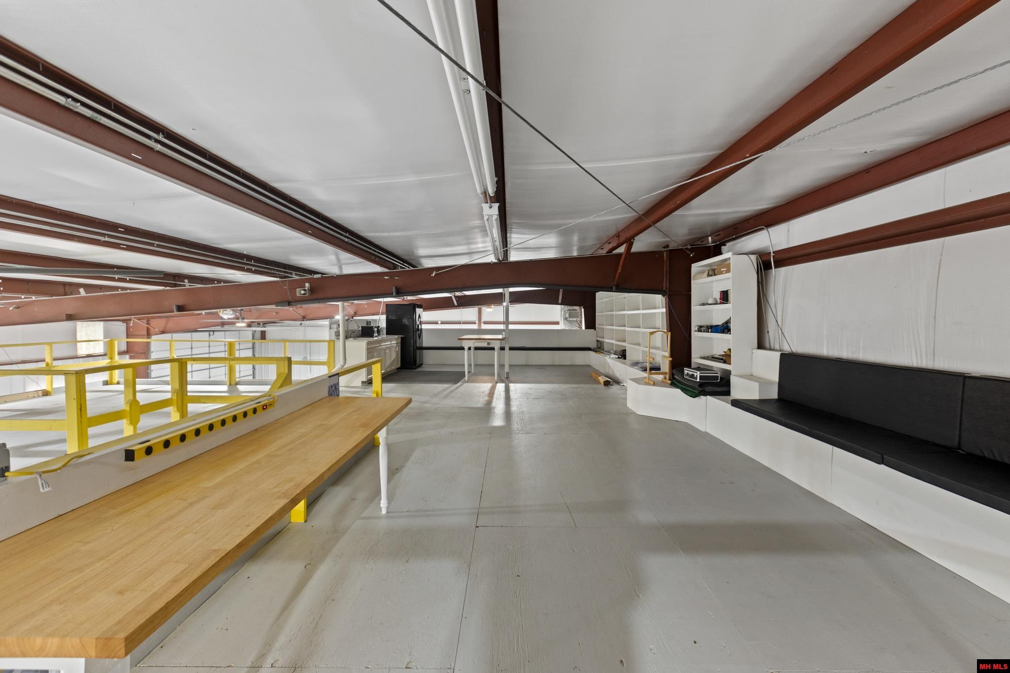 5499 HWY 62 EAST Mountain Home, AR