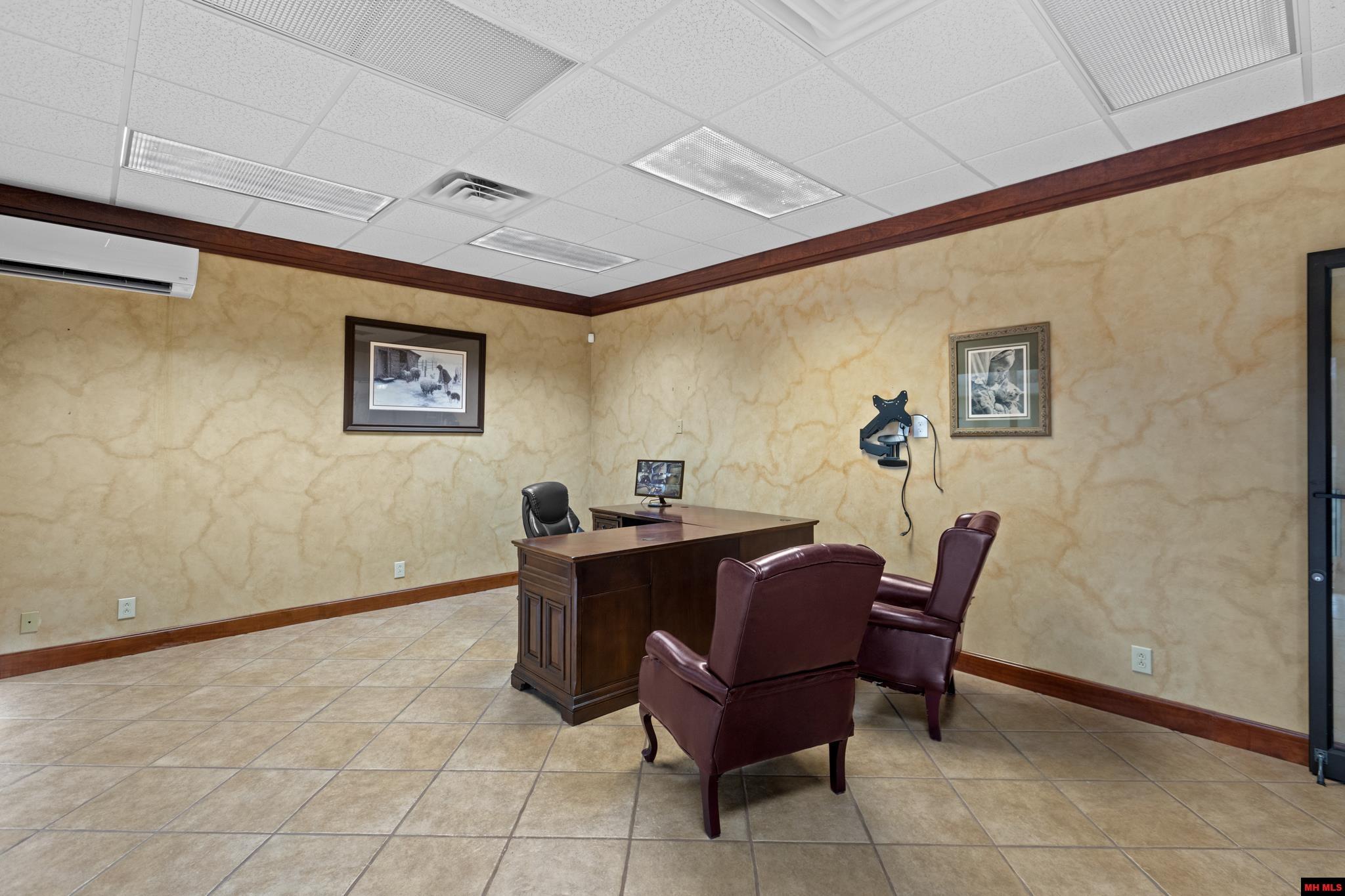 5499 HWY 62 EAST Mountain Home, AR