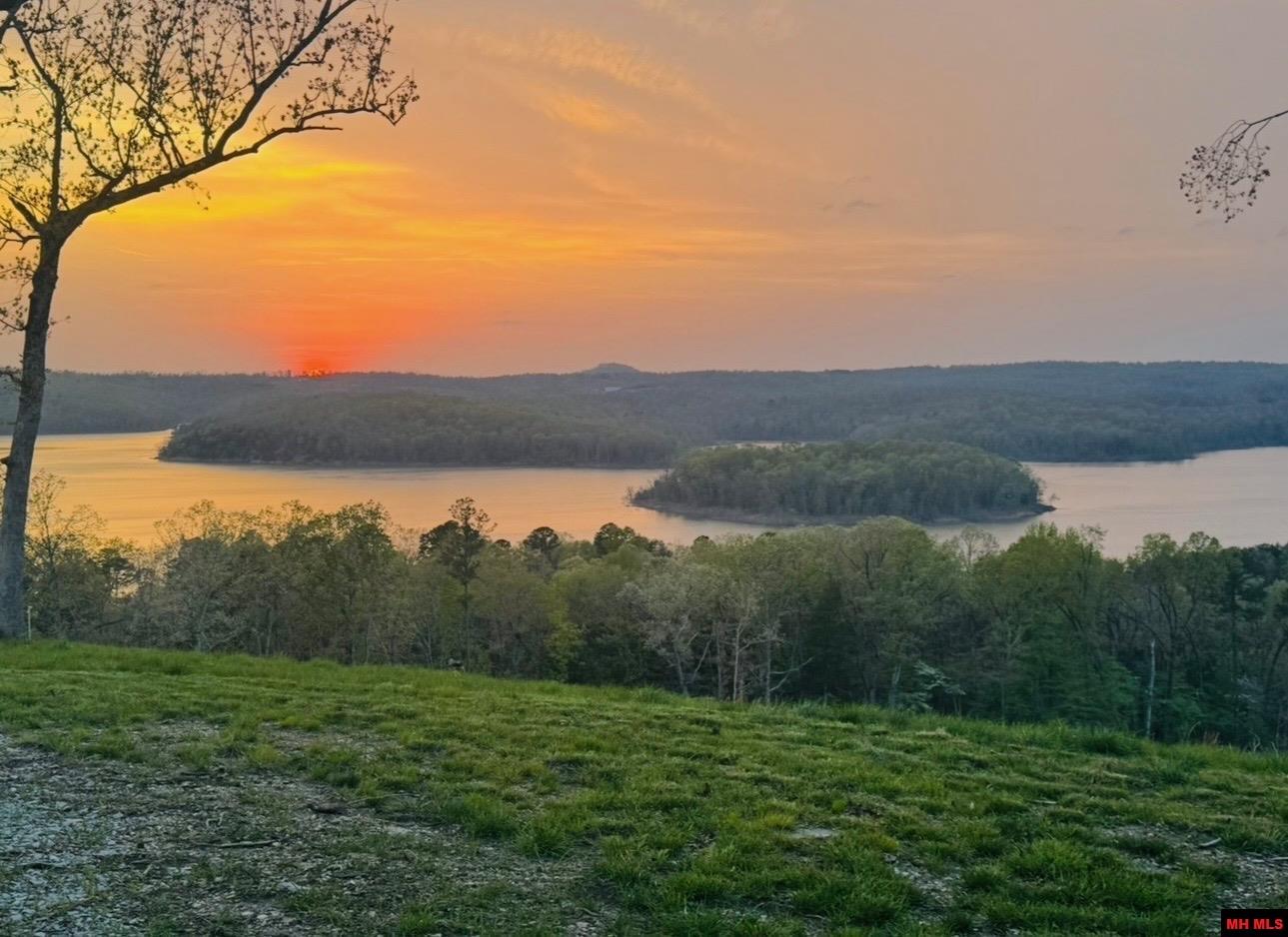 496-29115-000 Sunset Point Drive