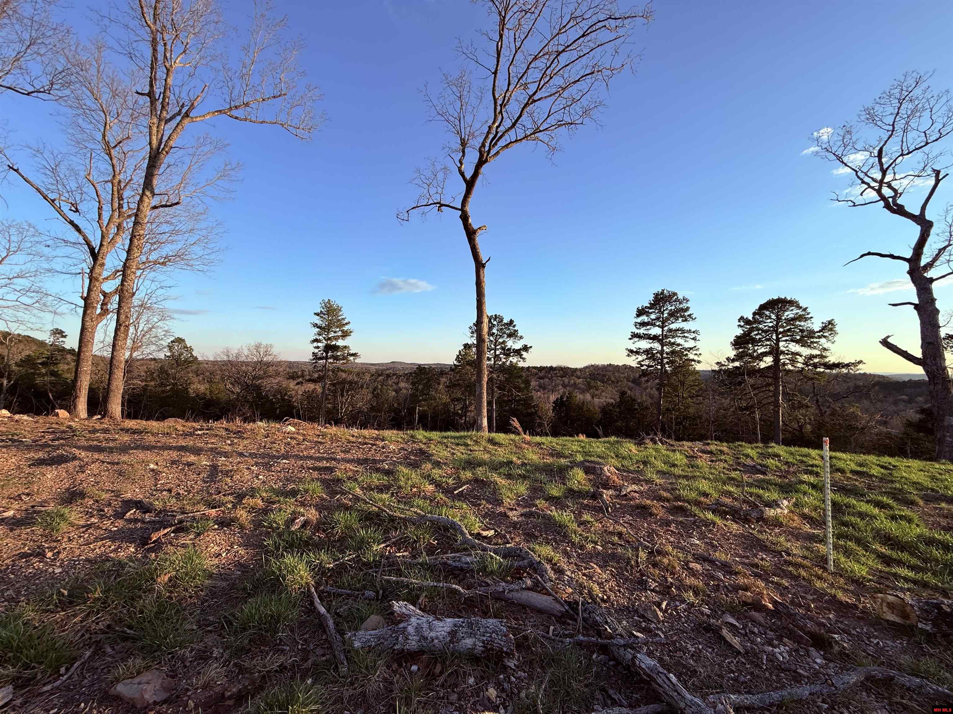 496-29115-000 Sunset Point Drive