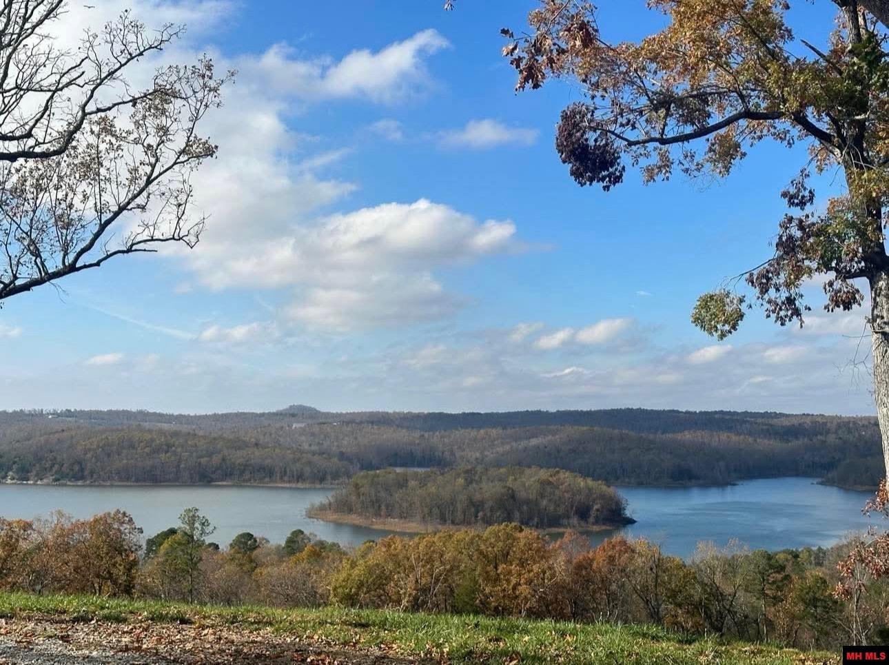 496-29115-000 Sunset Point Drive