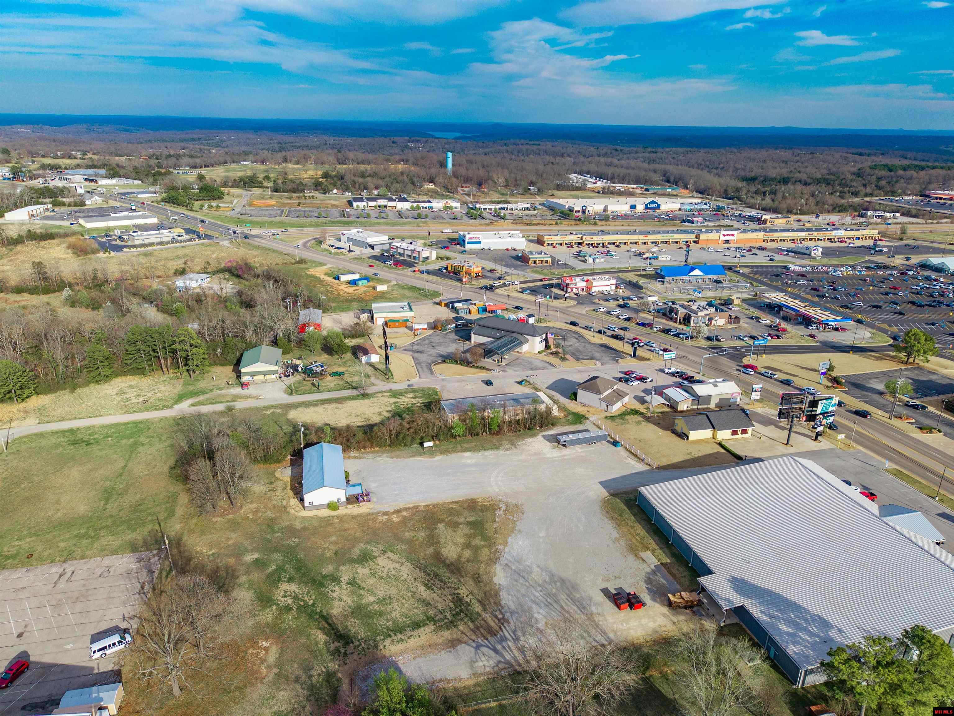 2620 HWY 62 EAST Mountain Home, AR