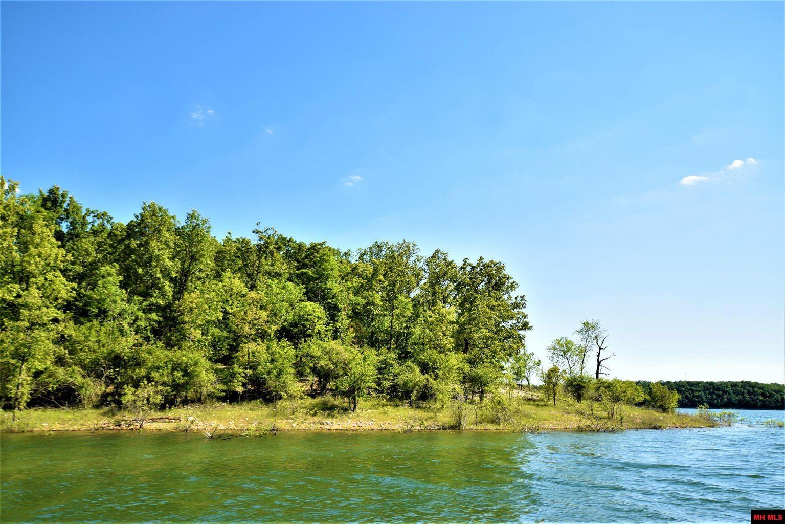 356-00045-000 Lakeshore Road