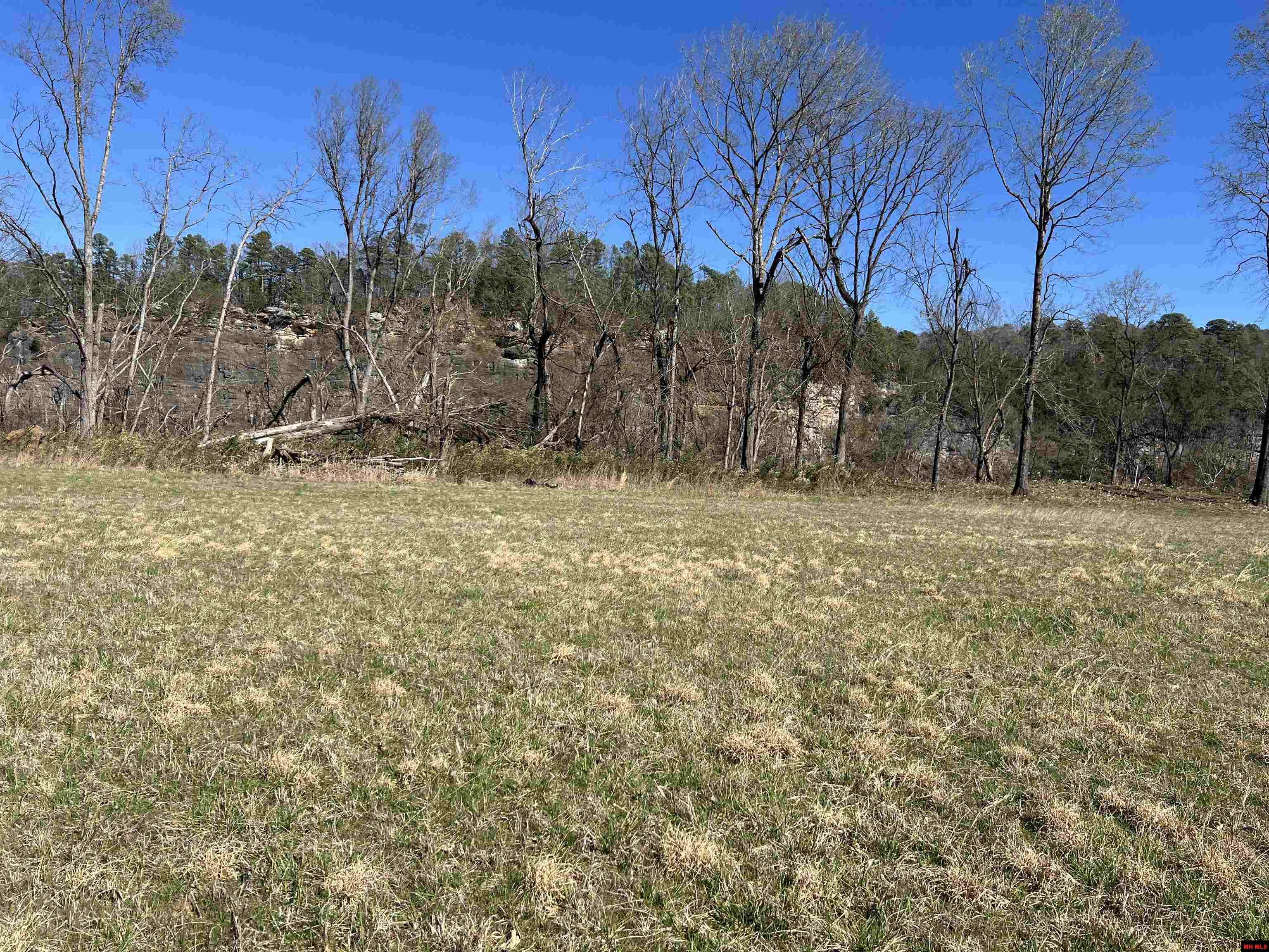 001-11244-036 Travis Terrace