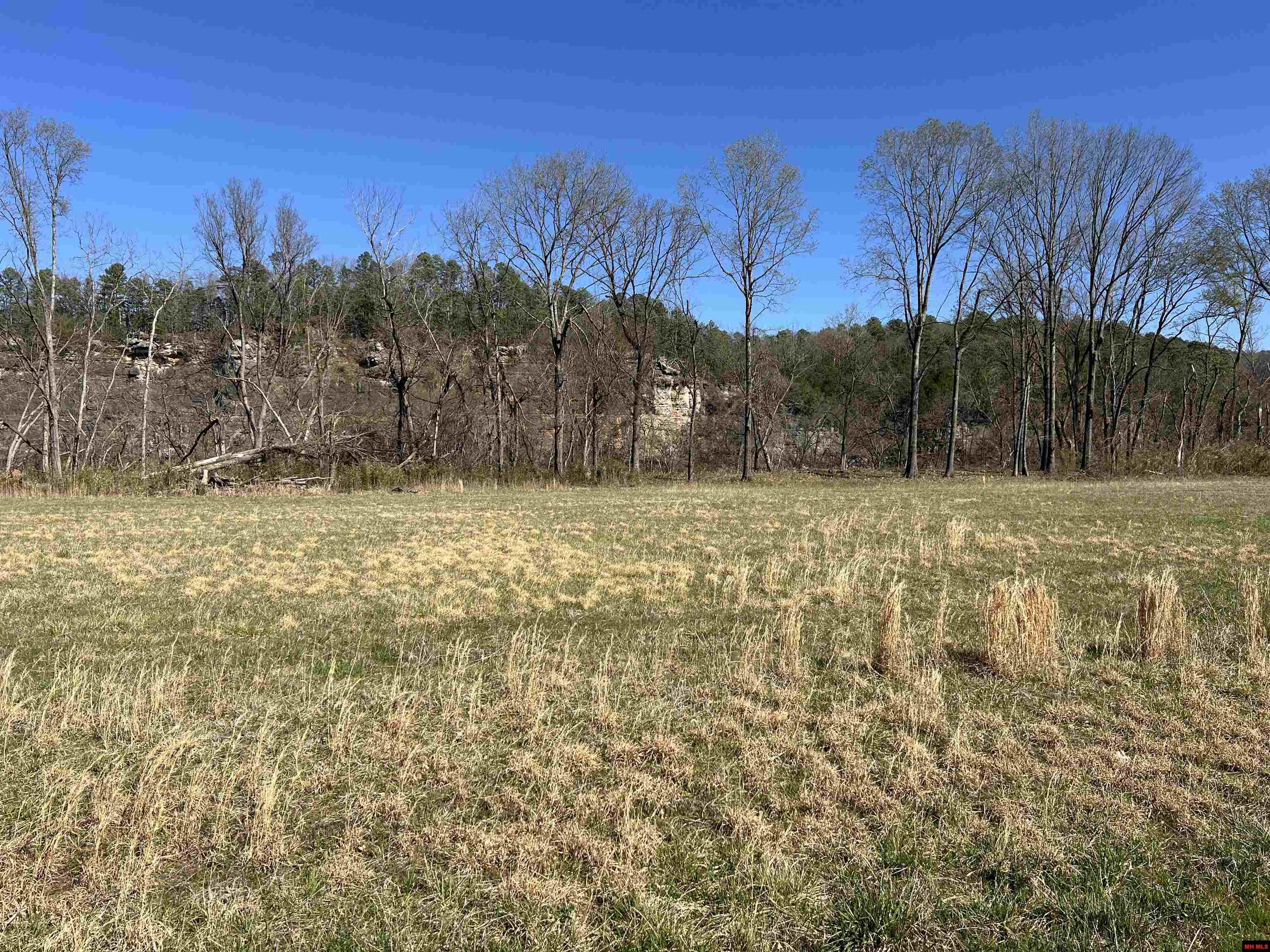 001-11244-036 Travis Terrace