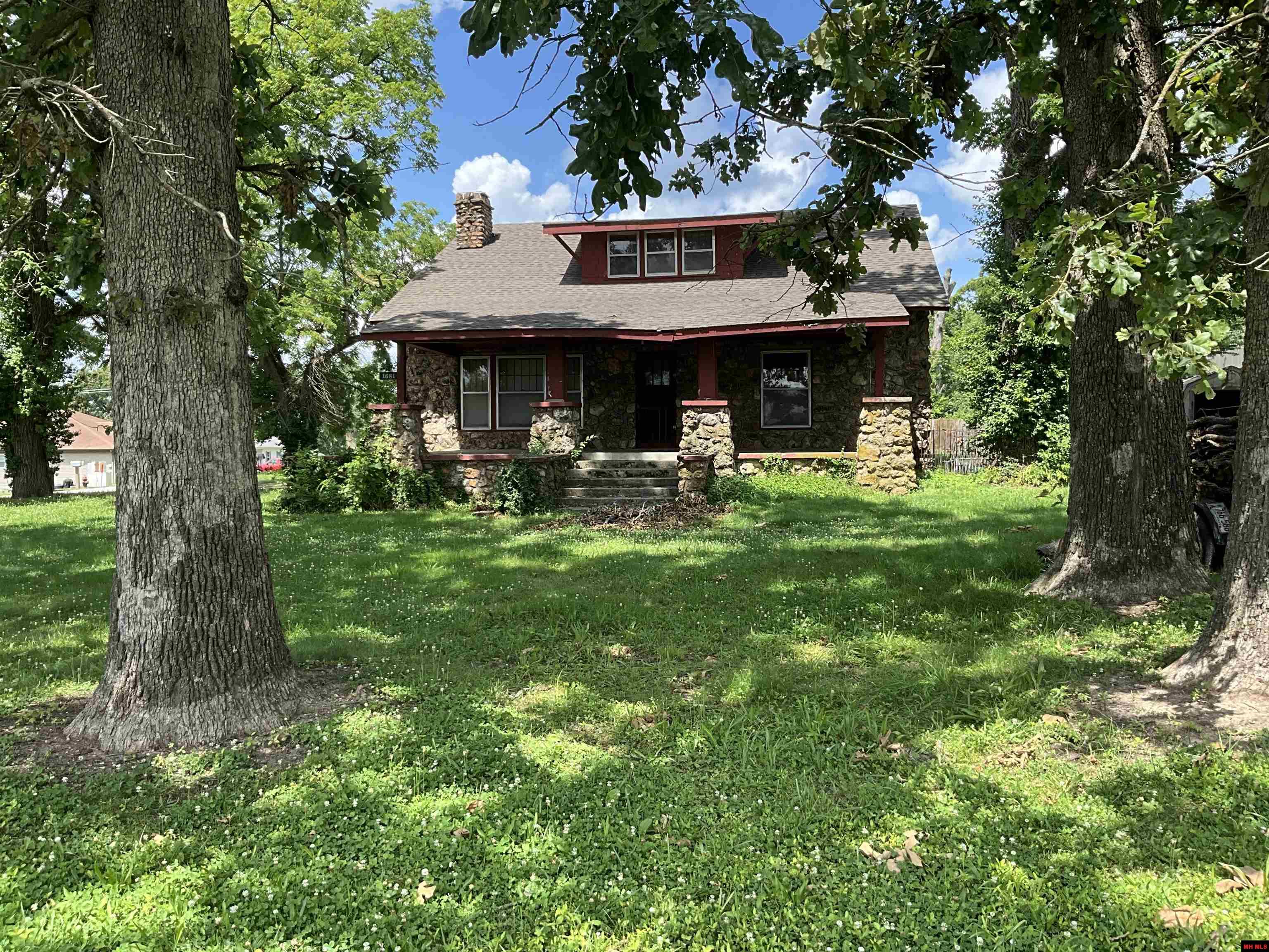 1681 S South Us Highway 63