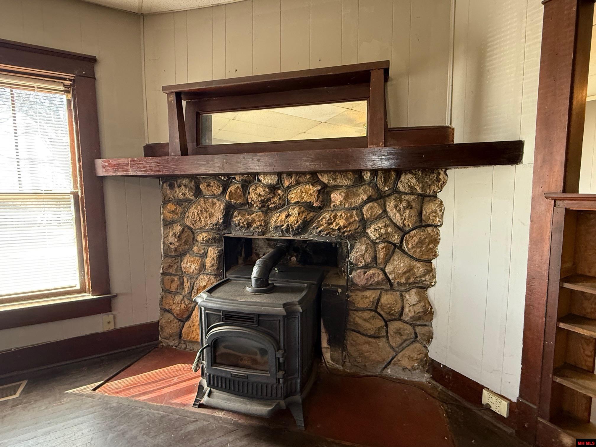 1681 S South Us Highway 63