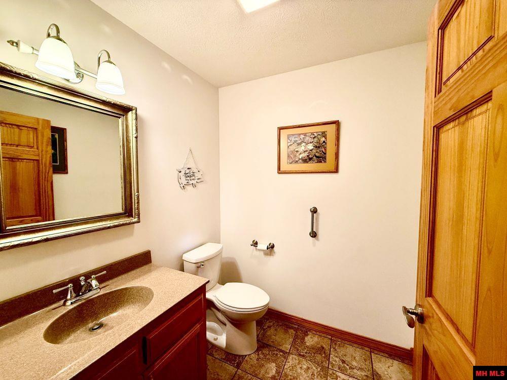 10019 Promise Land Road